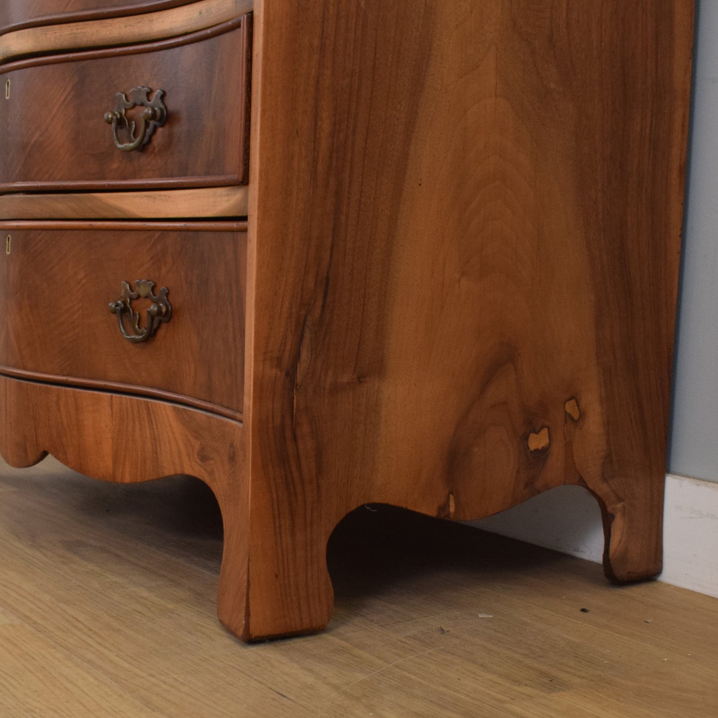 Bow Fronted Mahogany Chest of Drawers