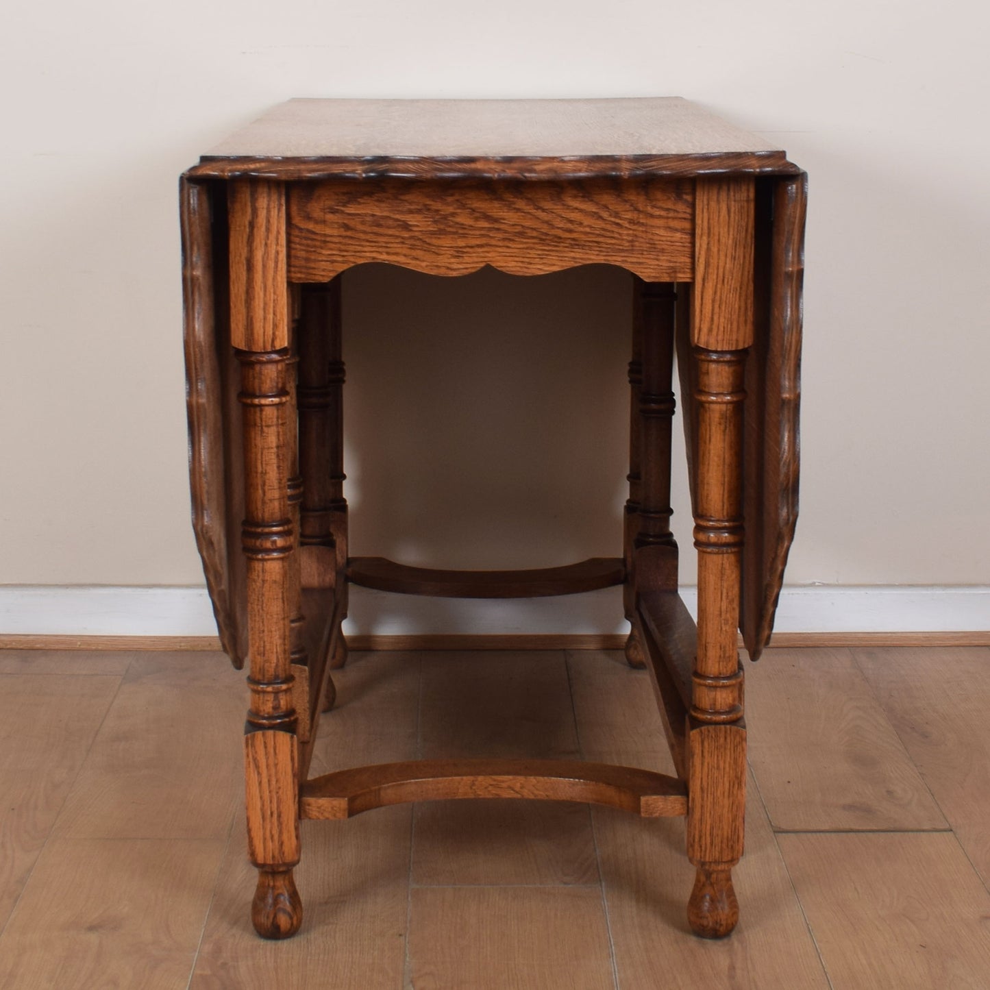 Oak Drop-Leaf Gateleg Dining Table