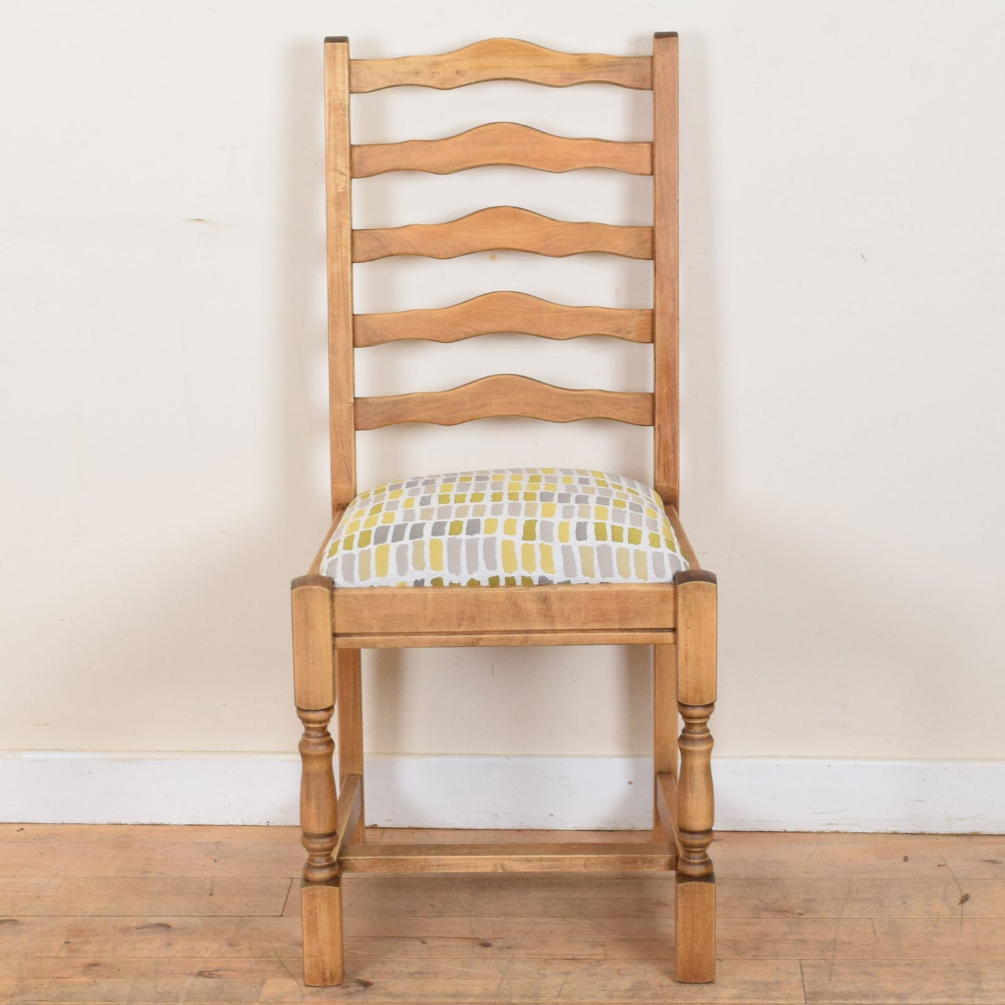Farmhouse Oak Table and Four