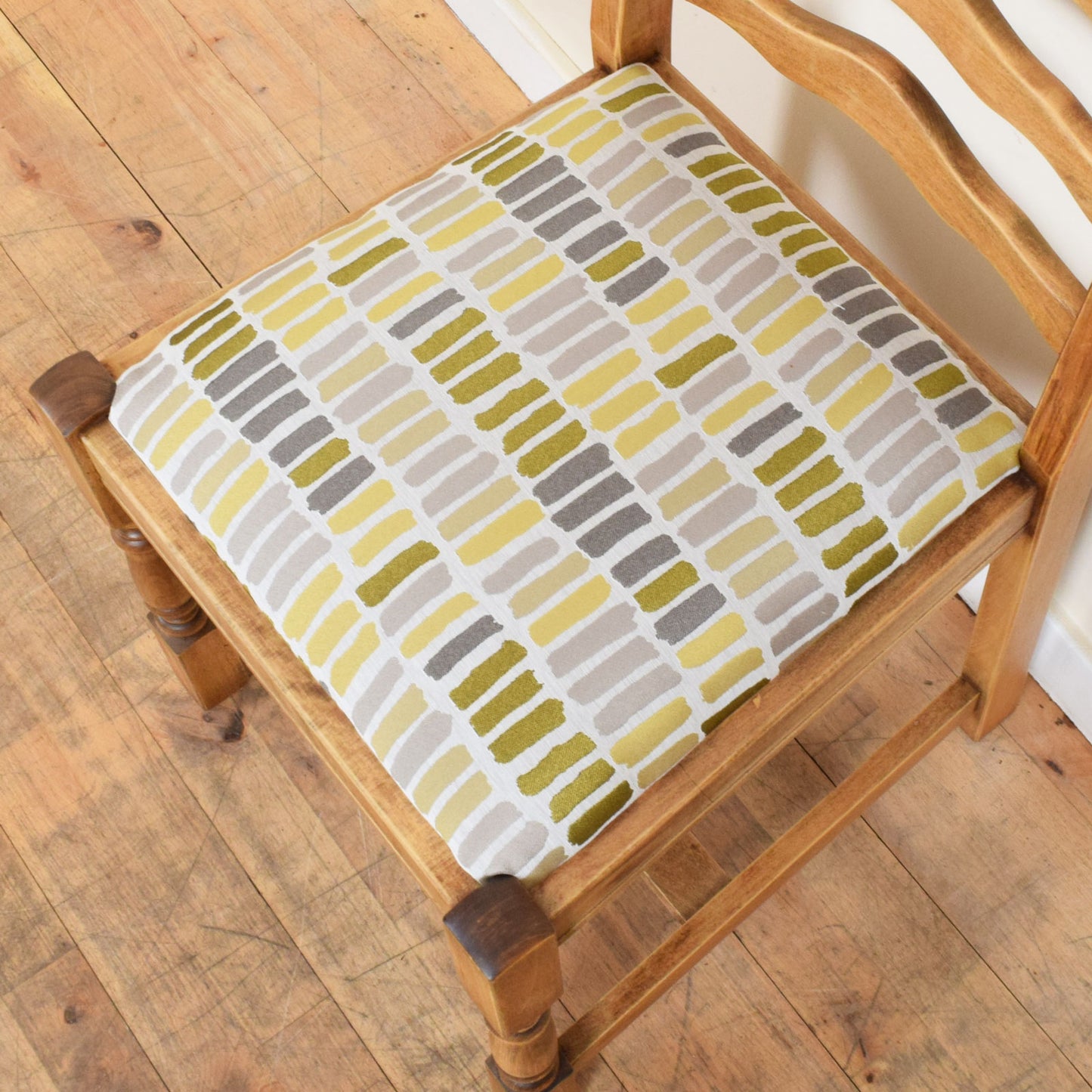 Farmhouse Oak Table and Four