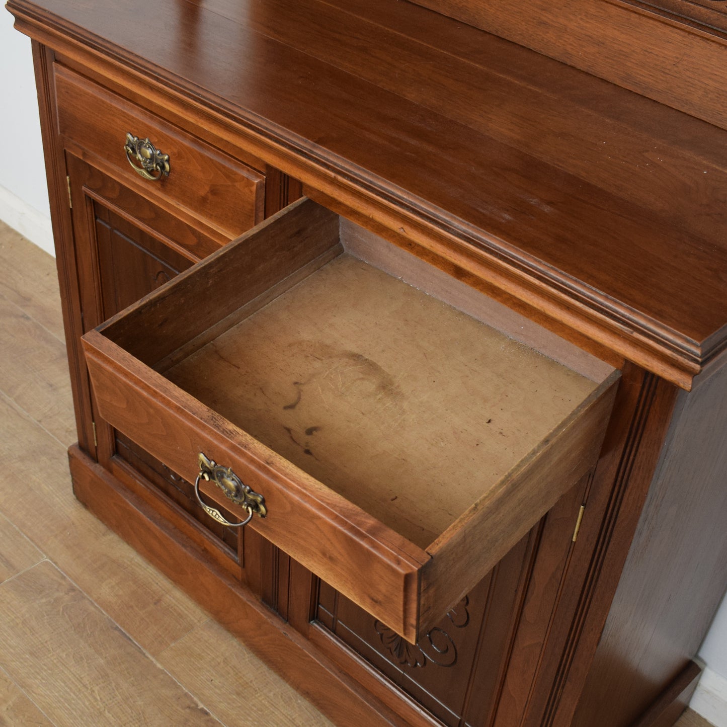 Mirrored Sideboard