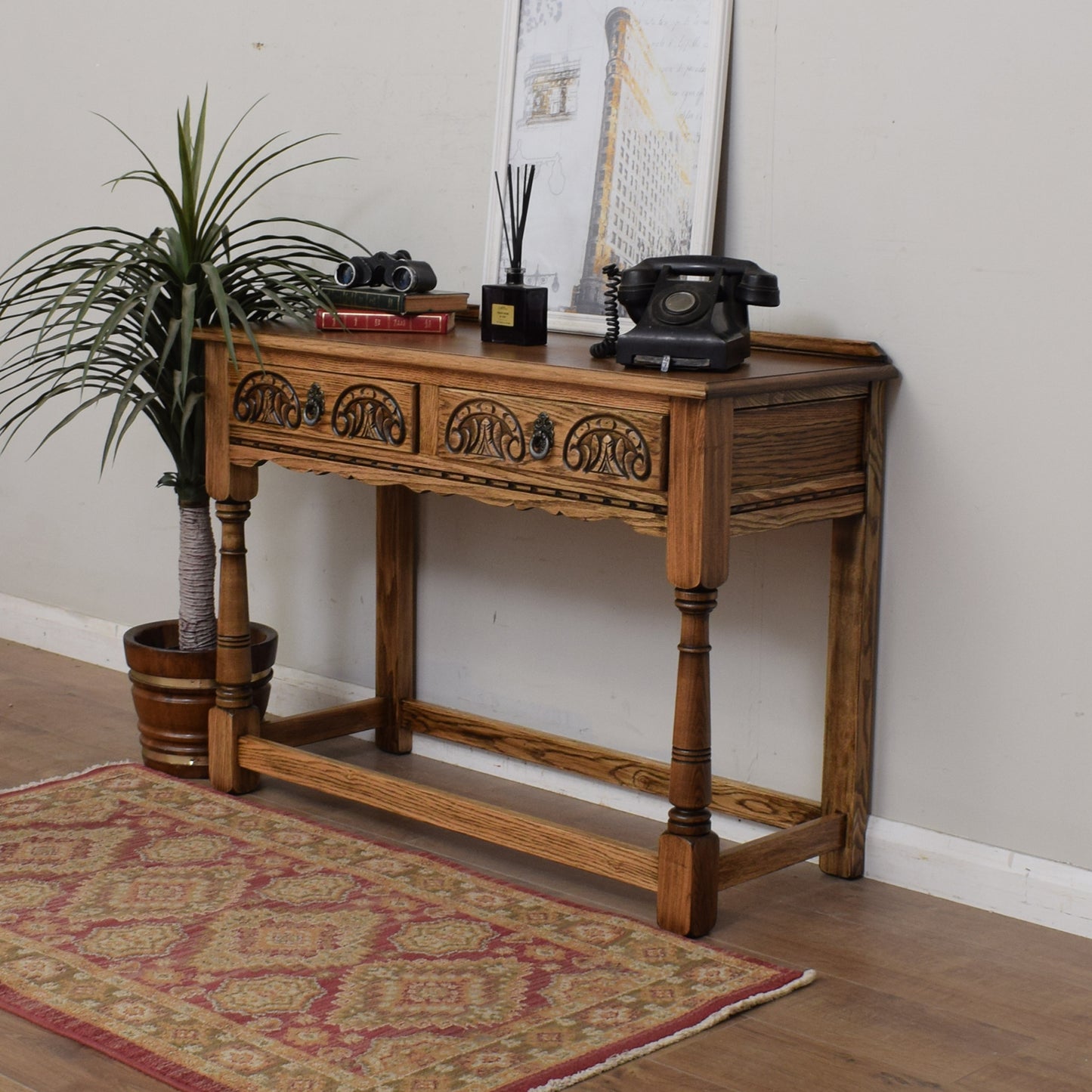 Old Charm Console Table