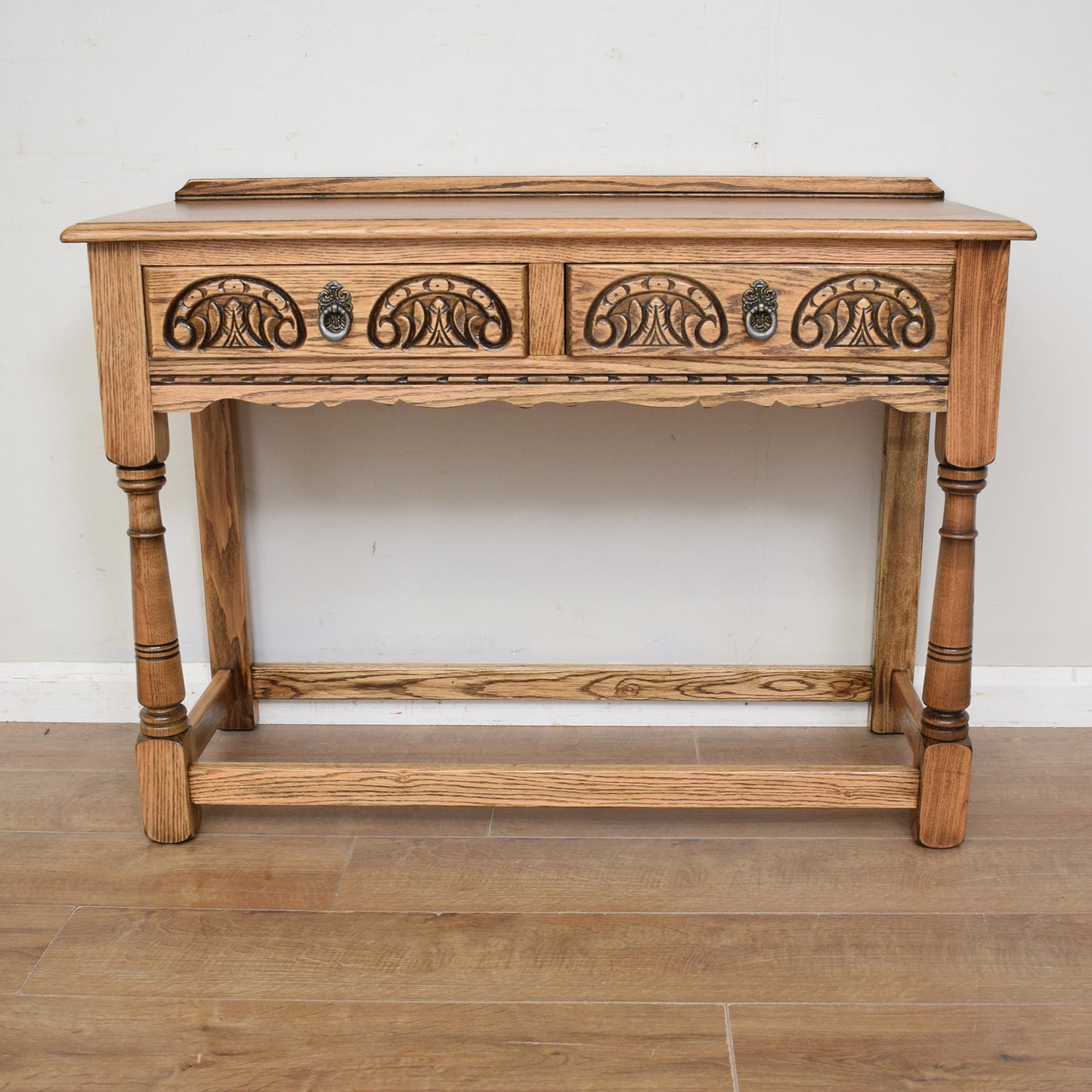 Old Charm Console Table