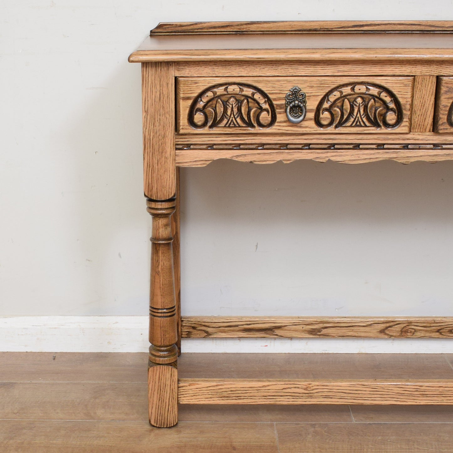 Old Charm Console Table
