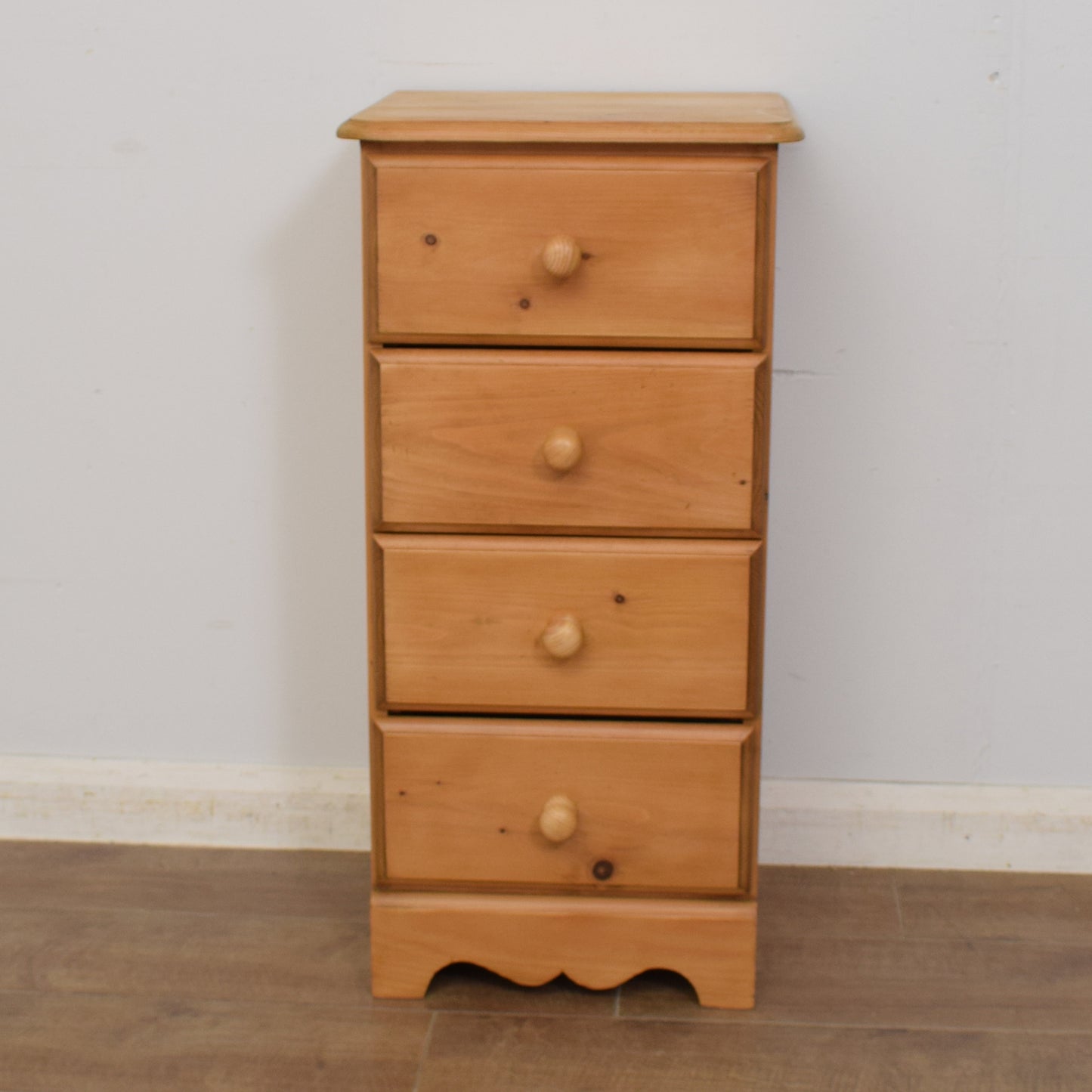 Tall Pine Bedside