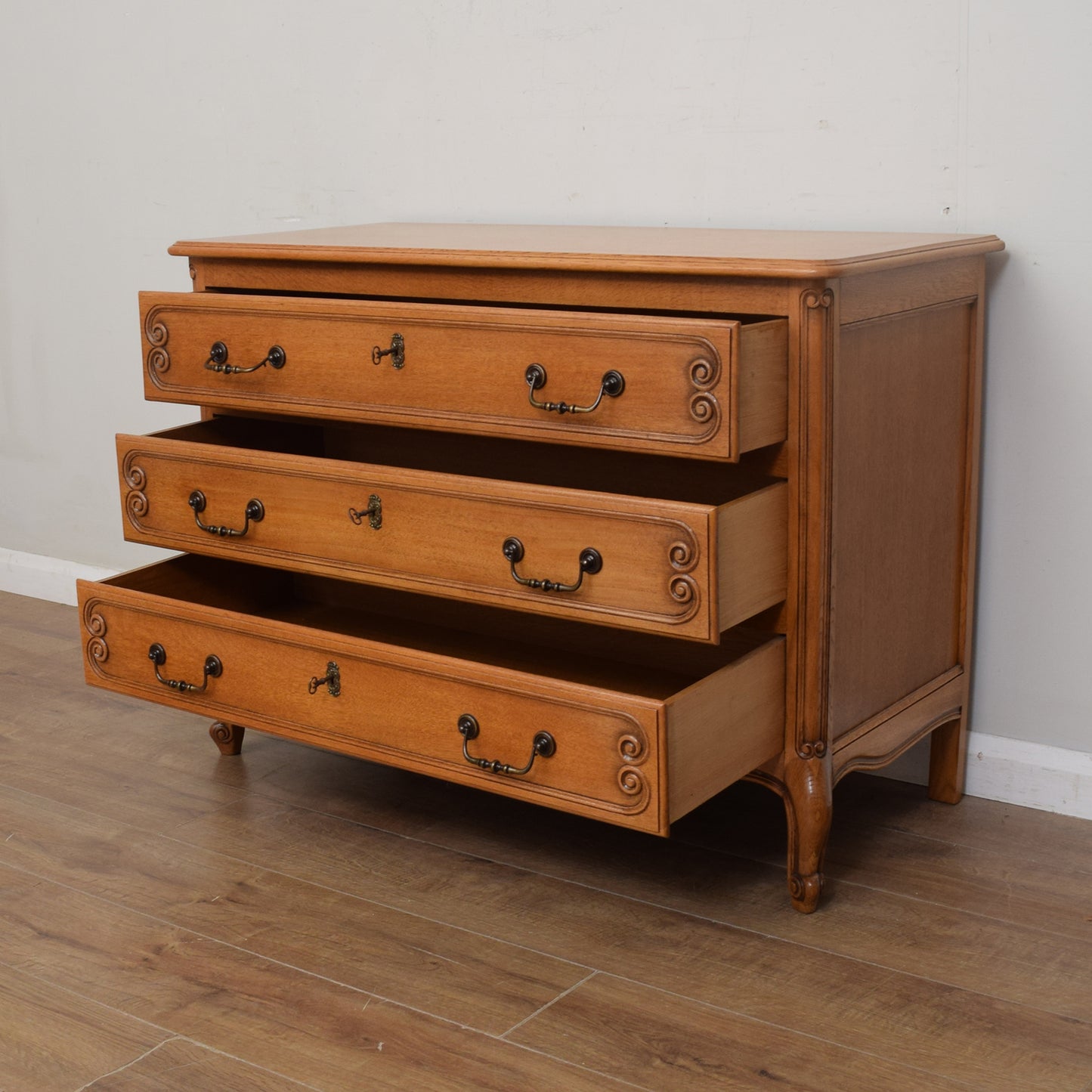 French Chest of Drawers