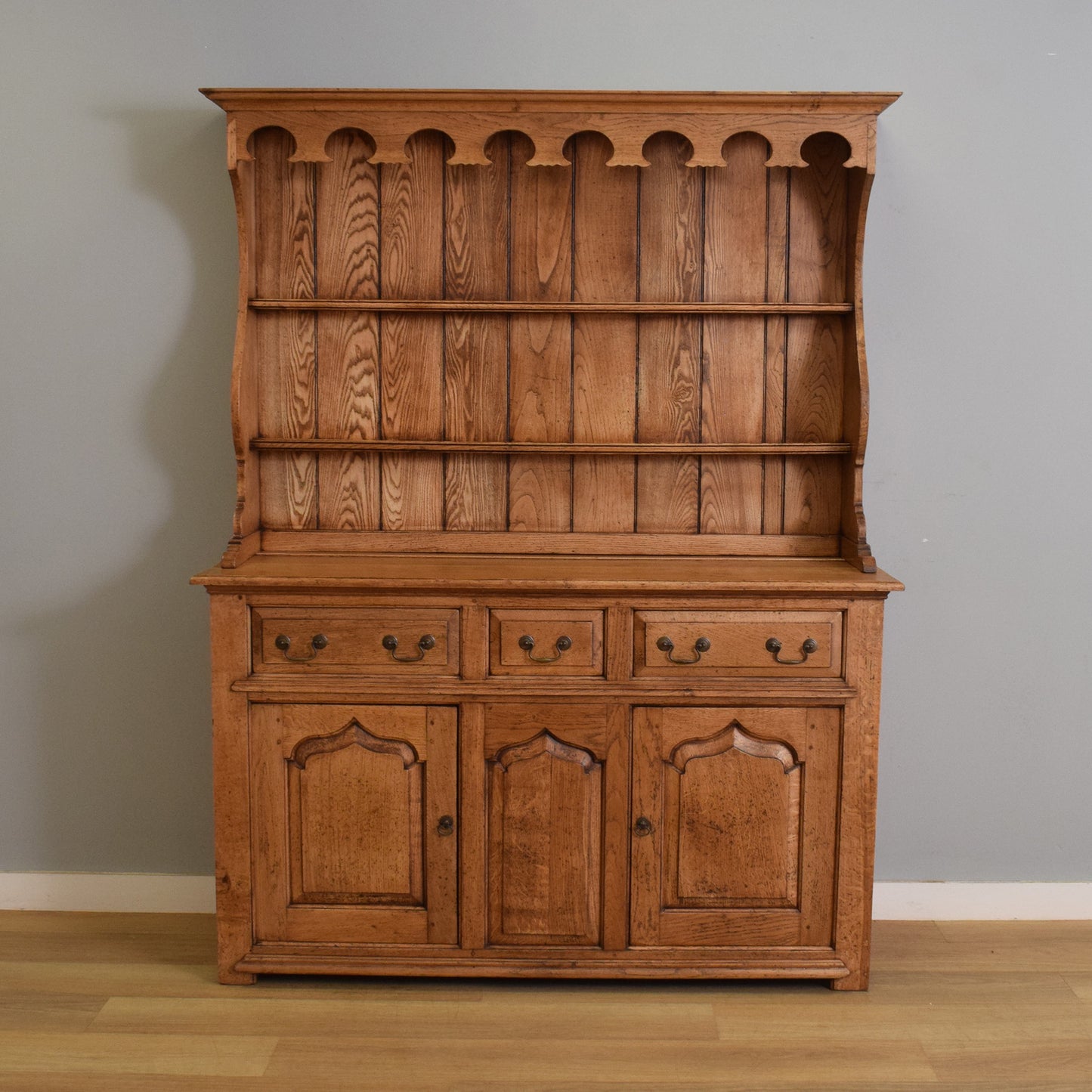 Rustic Solid Oak Dresser
