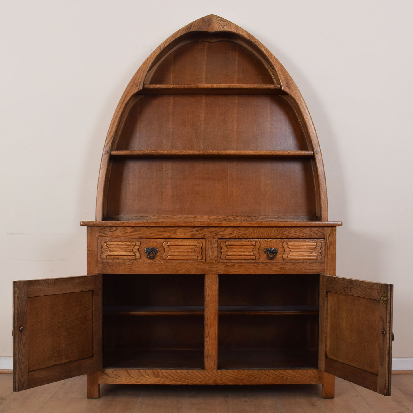 Old Charm Dresser