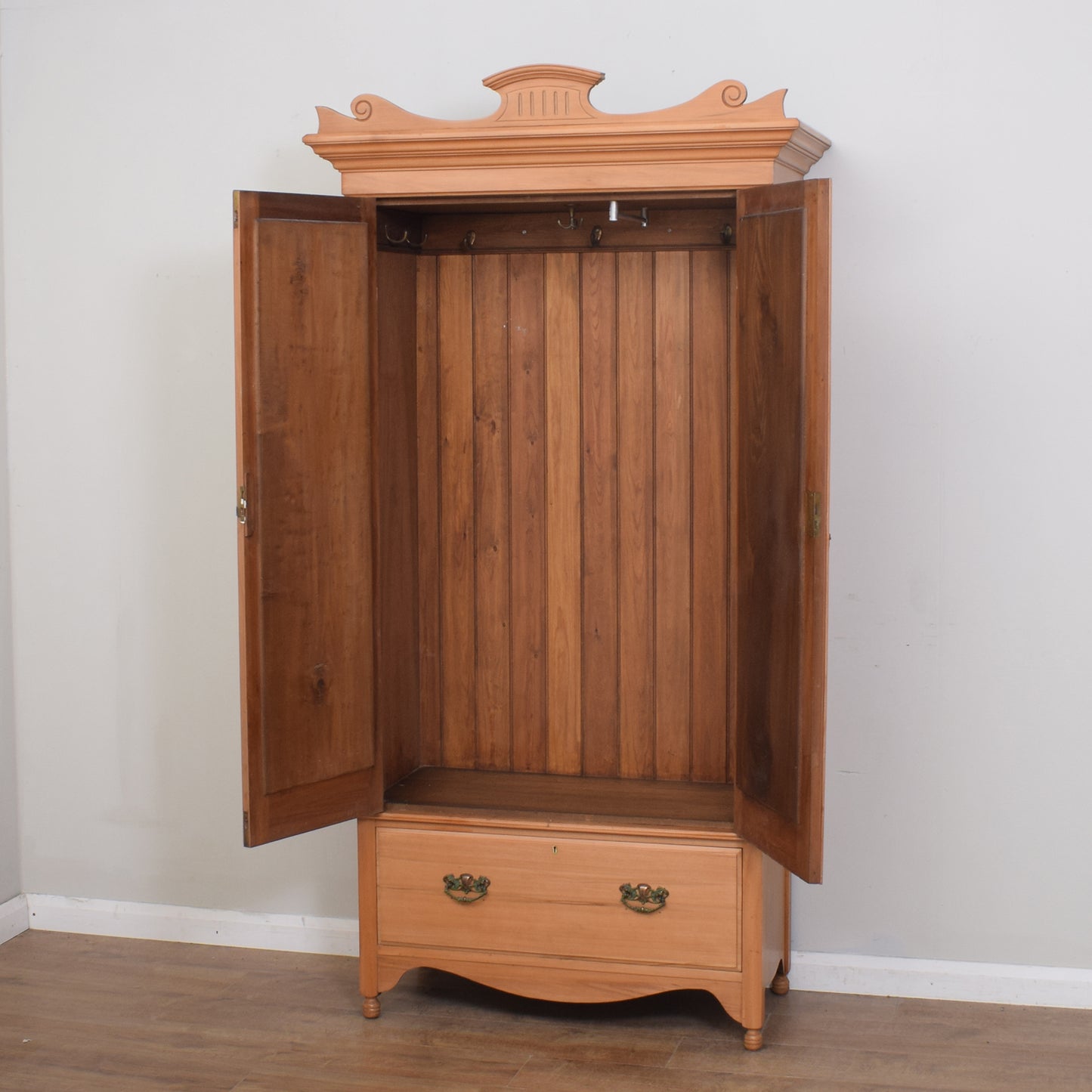 Antique Edwardian Hallrobe