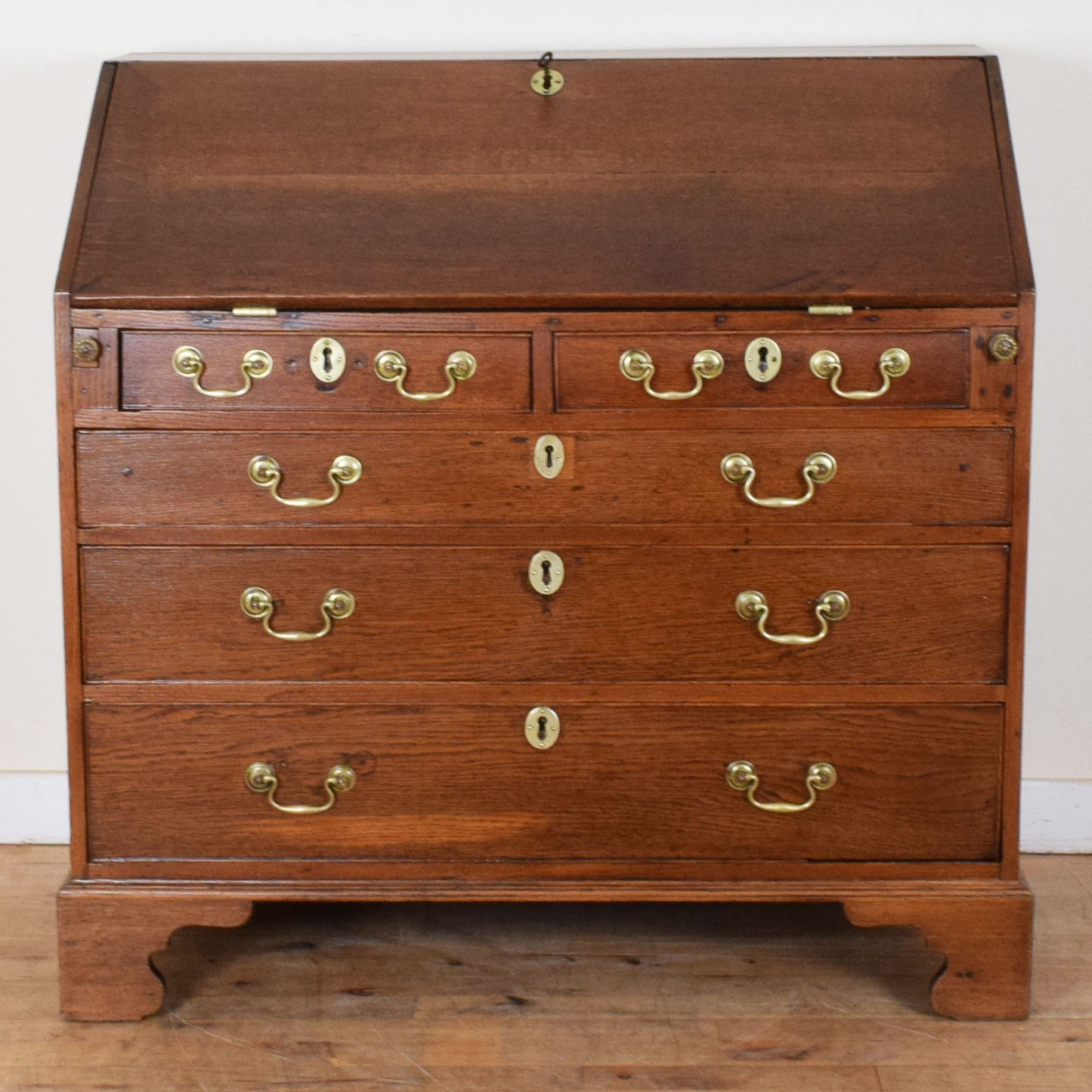 Rustic Oak Georgian Bureau
