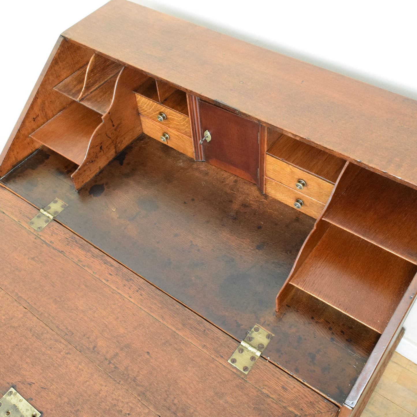 Rustic Oak Georgian Bureau