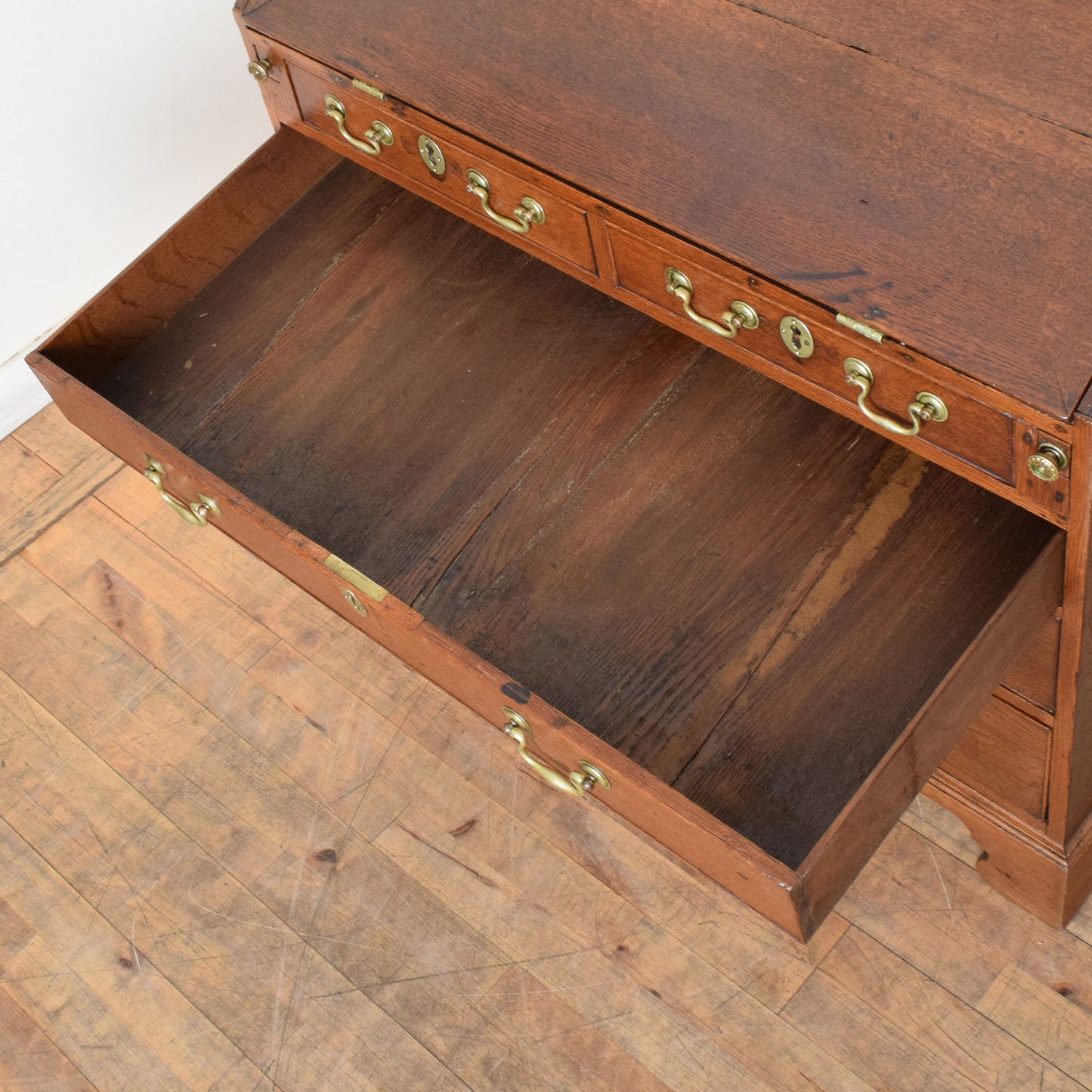 Rustic Oak Georgian Bureau