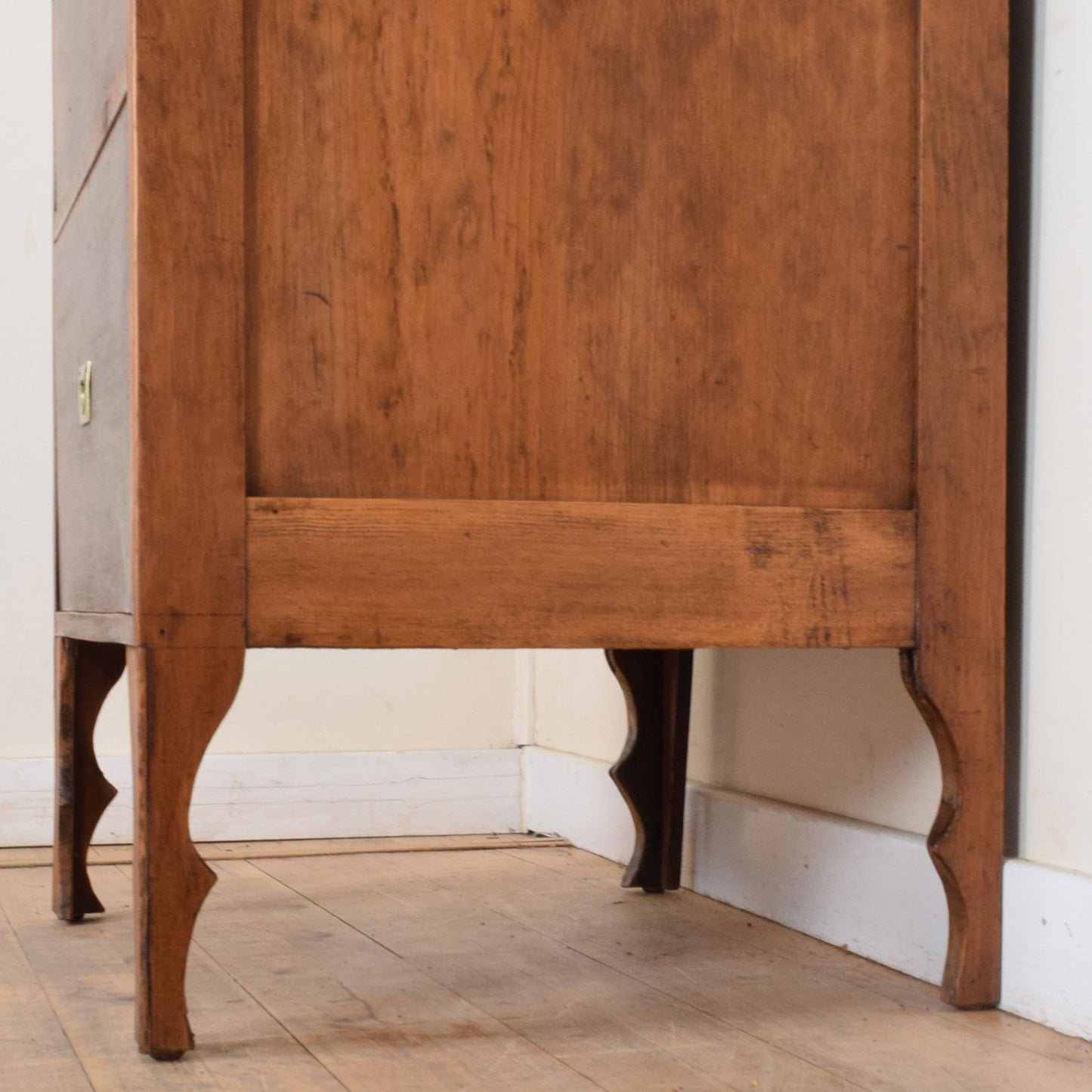 Rustic Deep Drawer Chest