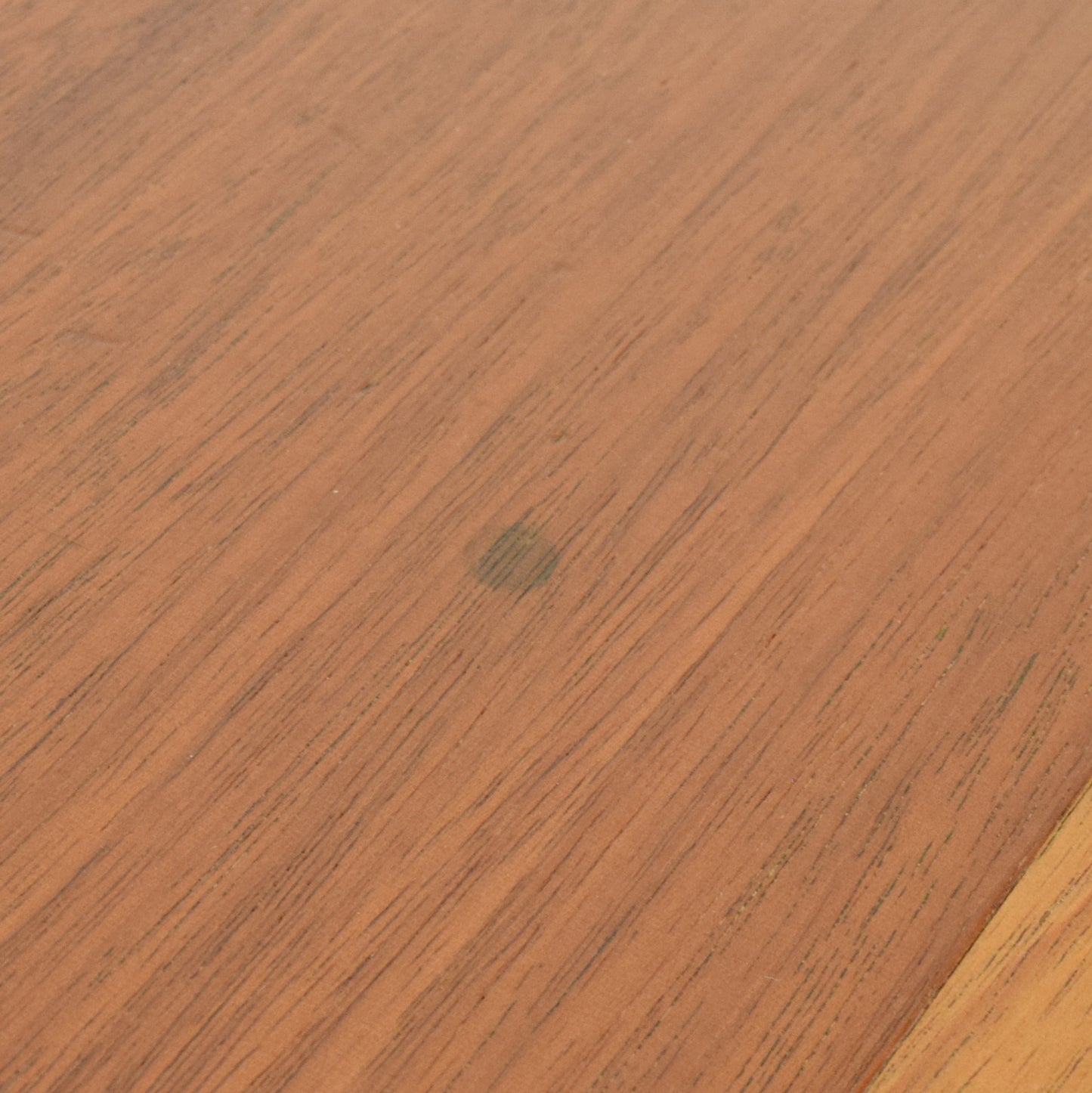 Rustic Mahogany Chest of Drawers