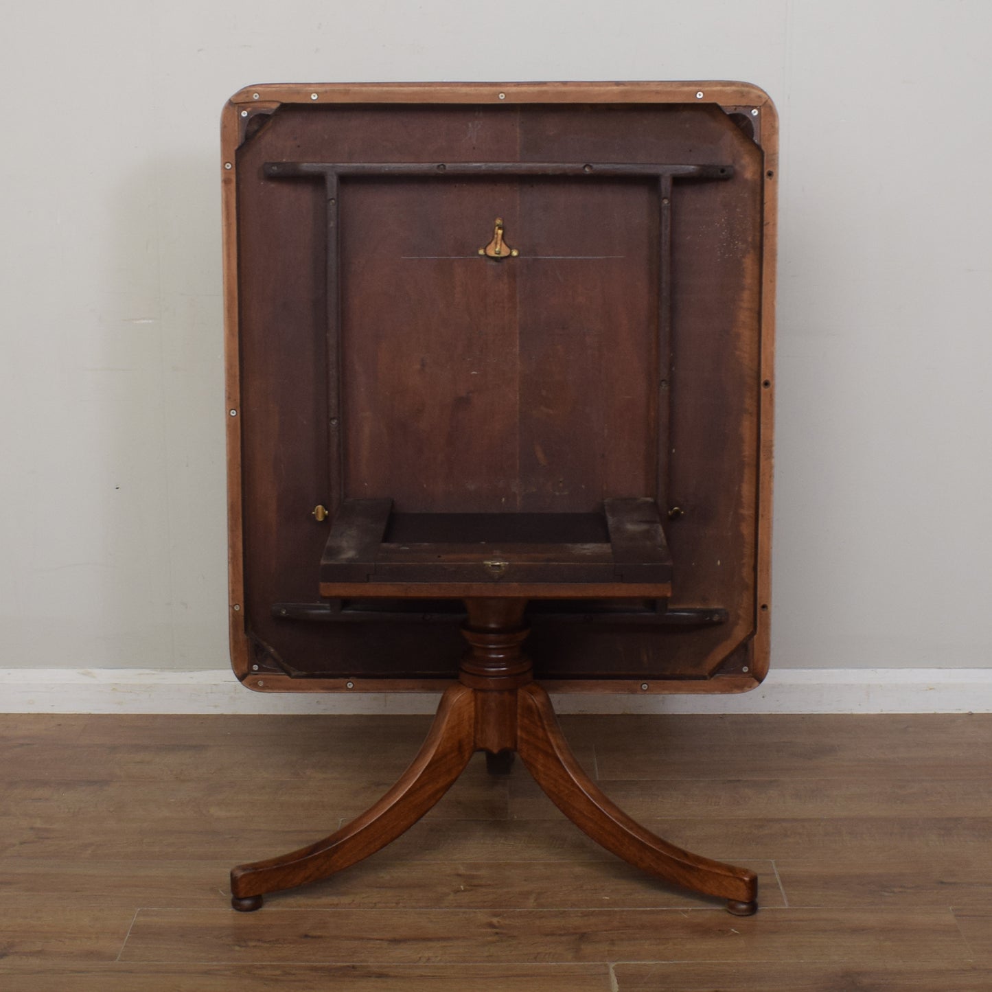 Victorian Tilt Top Coffee Table