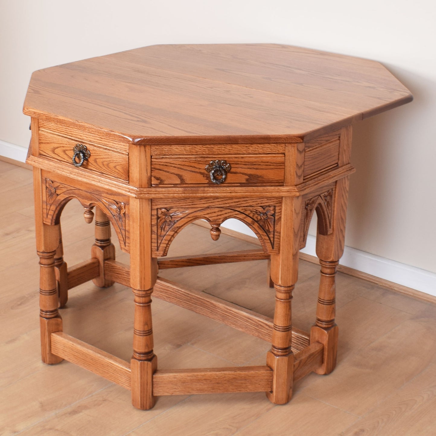 Old Charm Console Gateleg Table