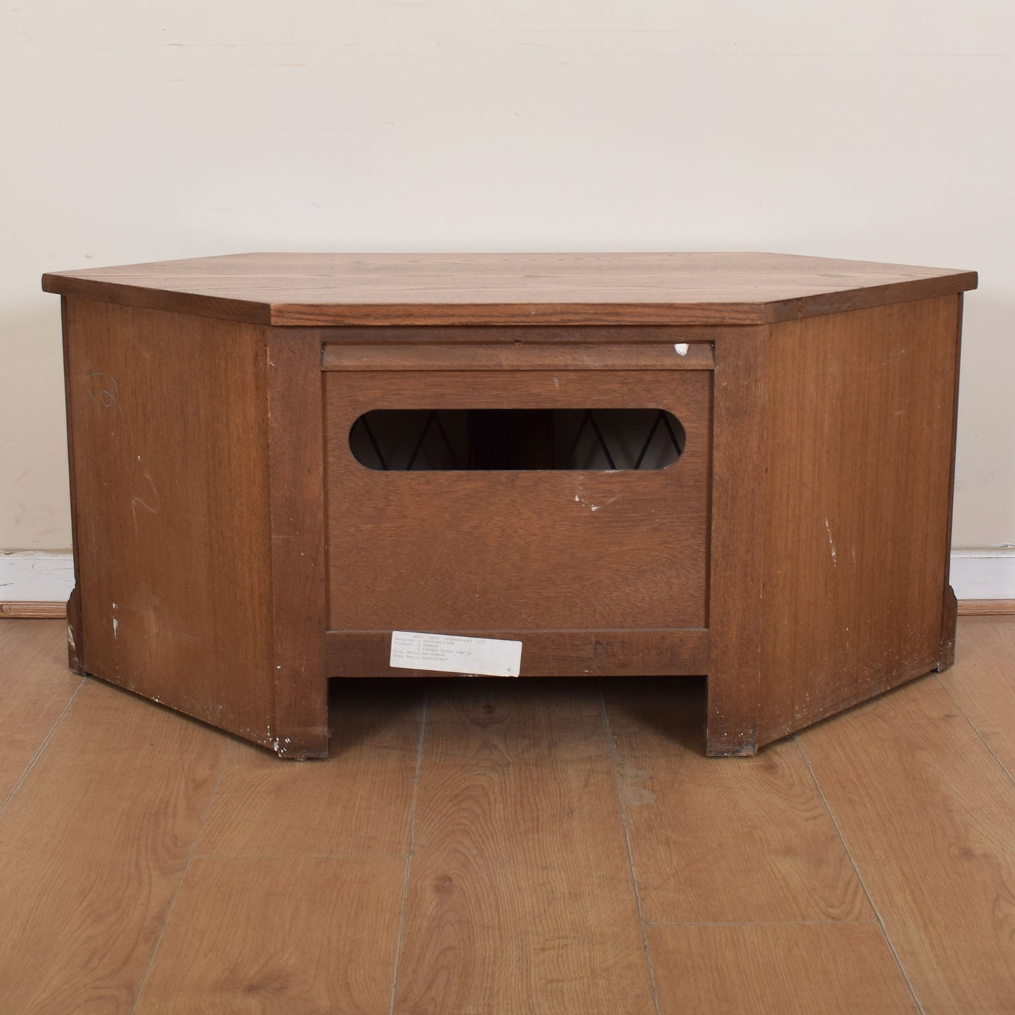 Old Charm TV Corner Unit