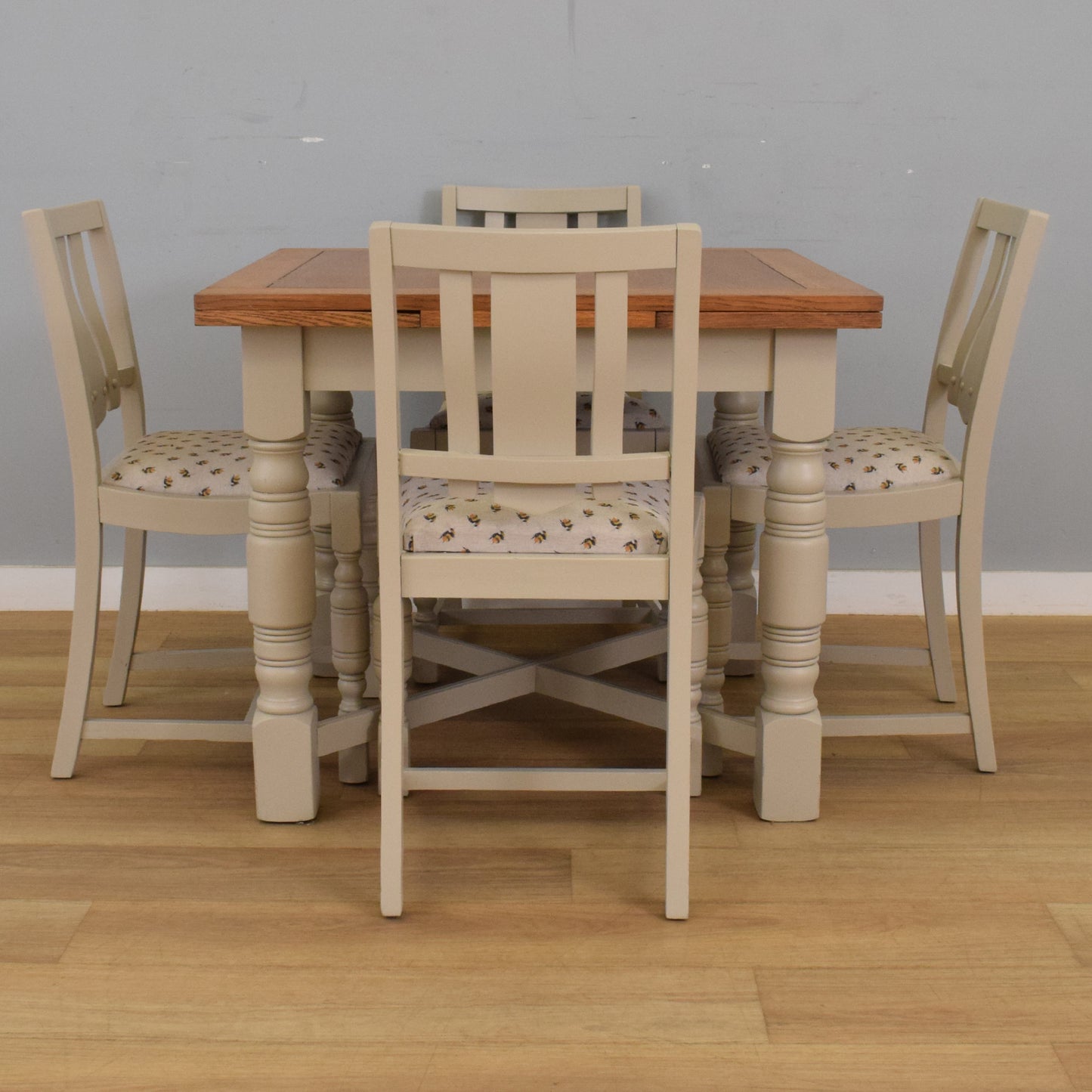 Painted Draw-Leaf Table and Four Chairs
