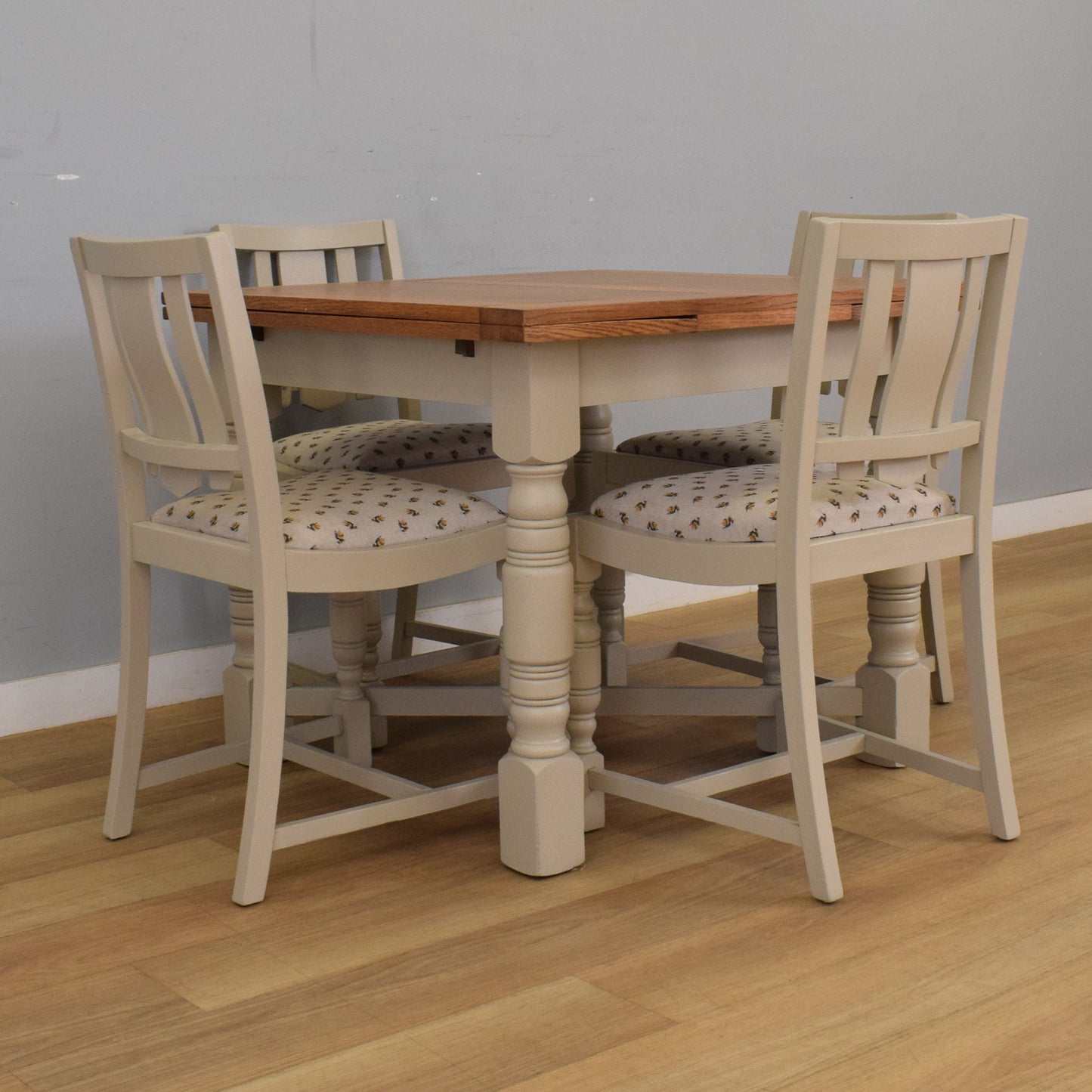 Painted Draw-Leaf Table and Four Chairs