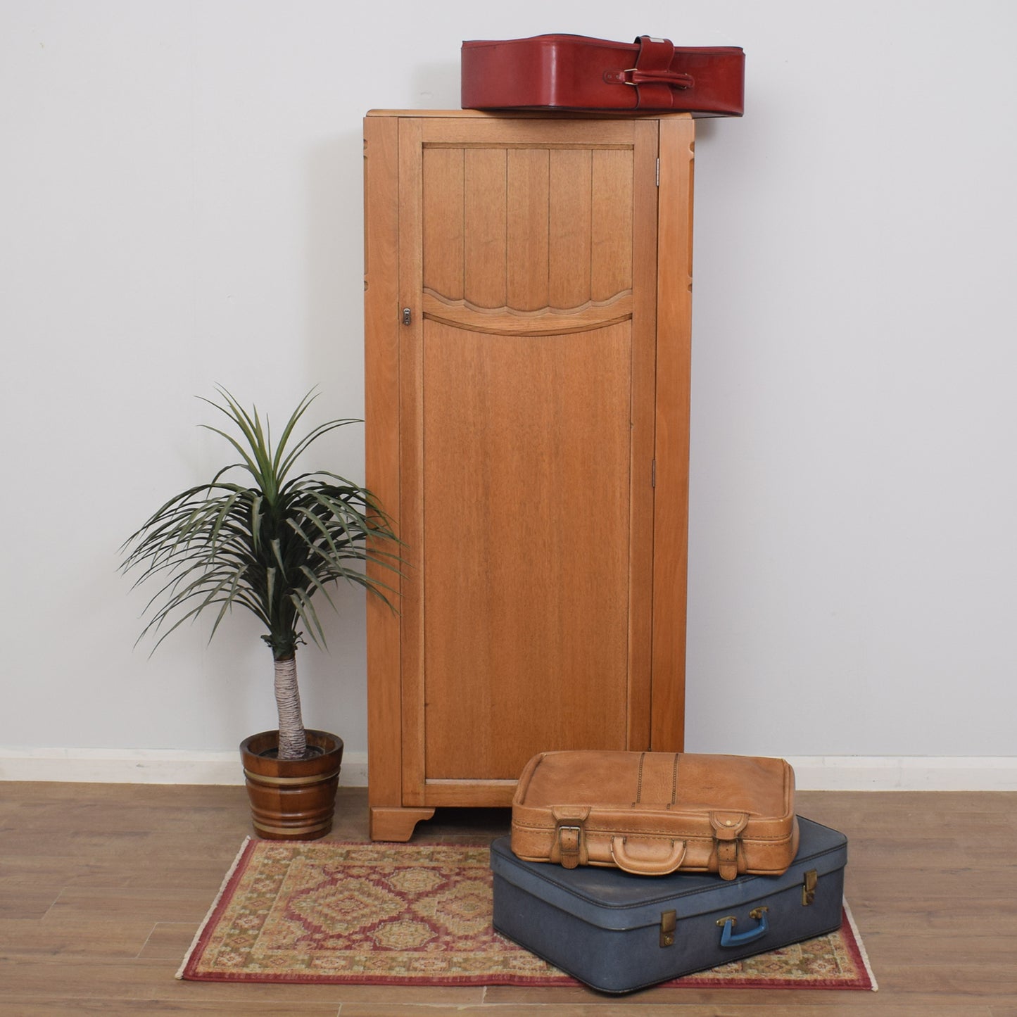 Restored Oak Veneer Hallrobe