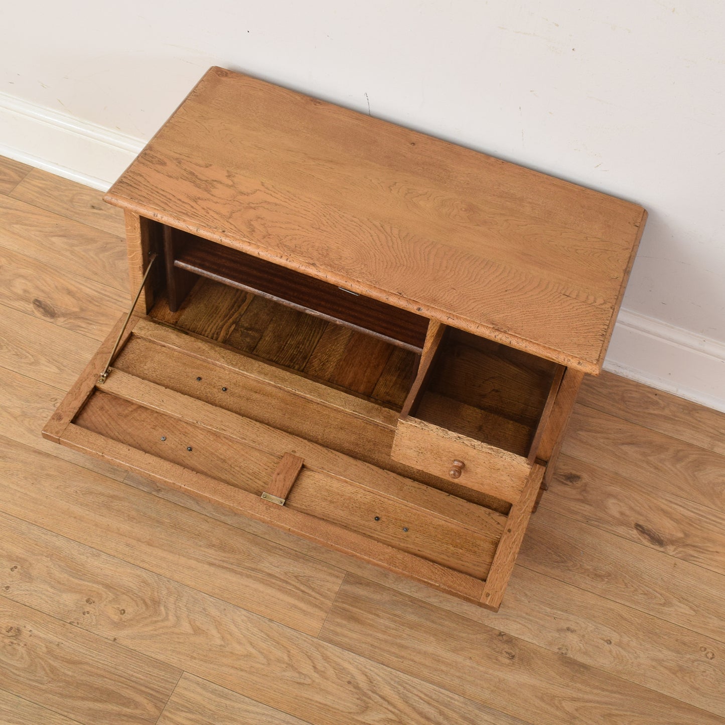 TV Cabinet