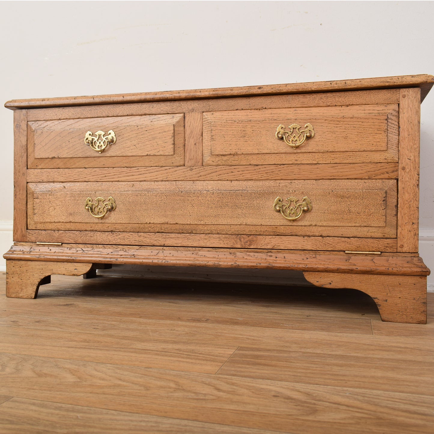 TV Cabinet