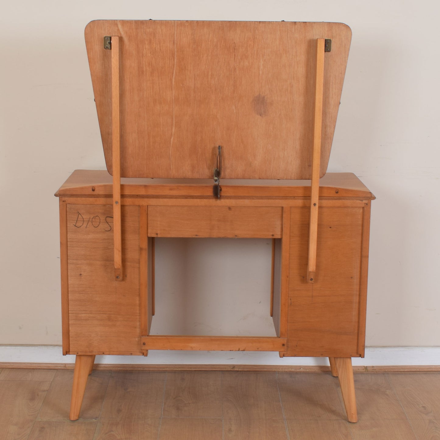 Retro Dressing Table