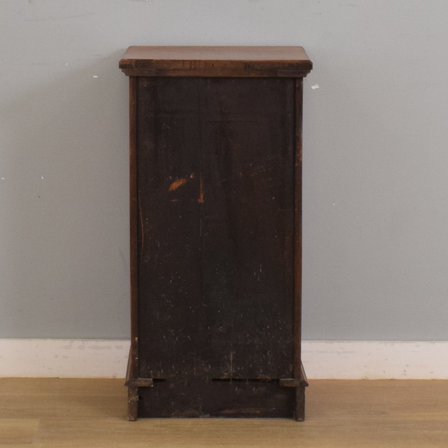Small Mahogany Cupboard