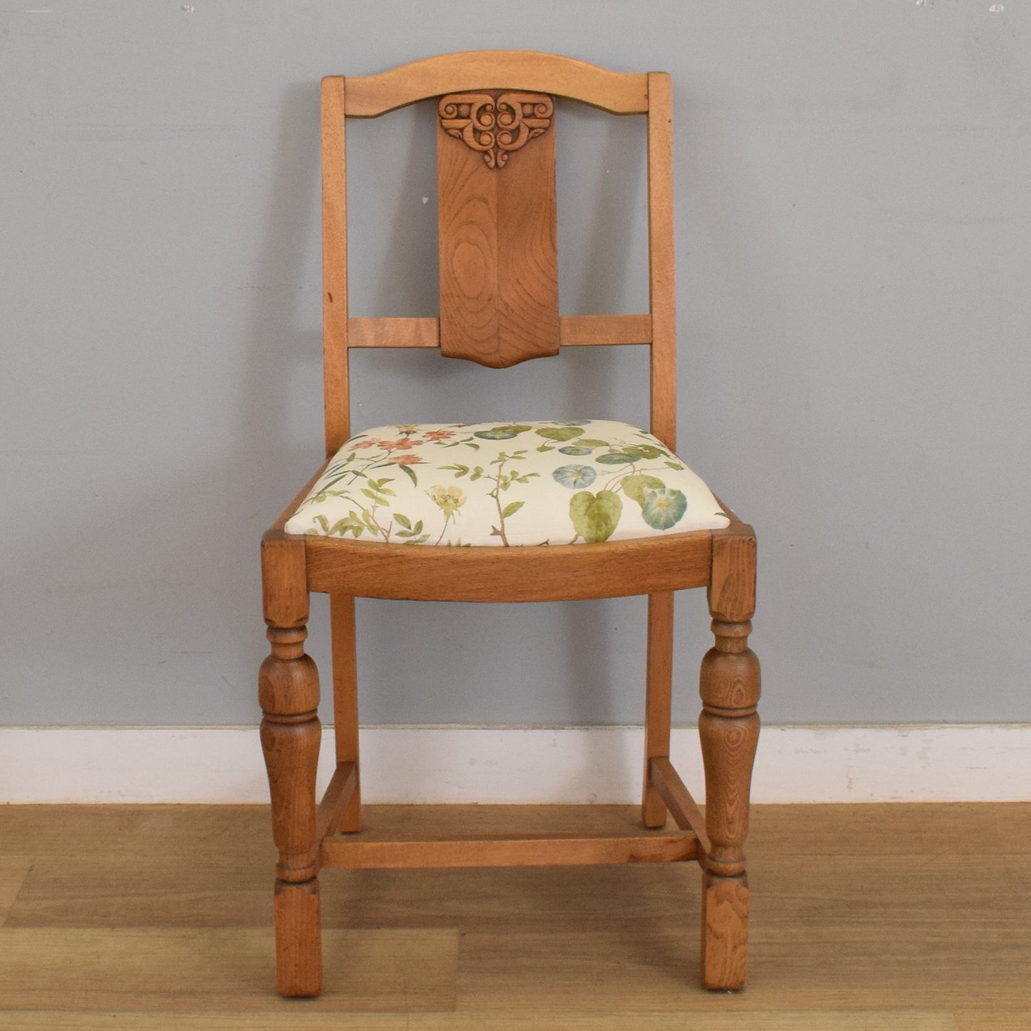 Ercol Draw-Leaf Table and Four Chairs