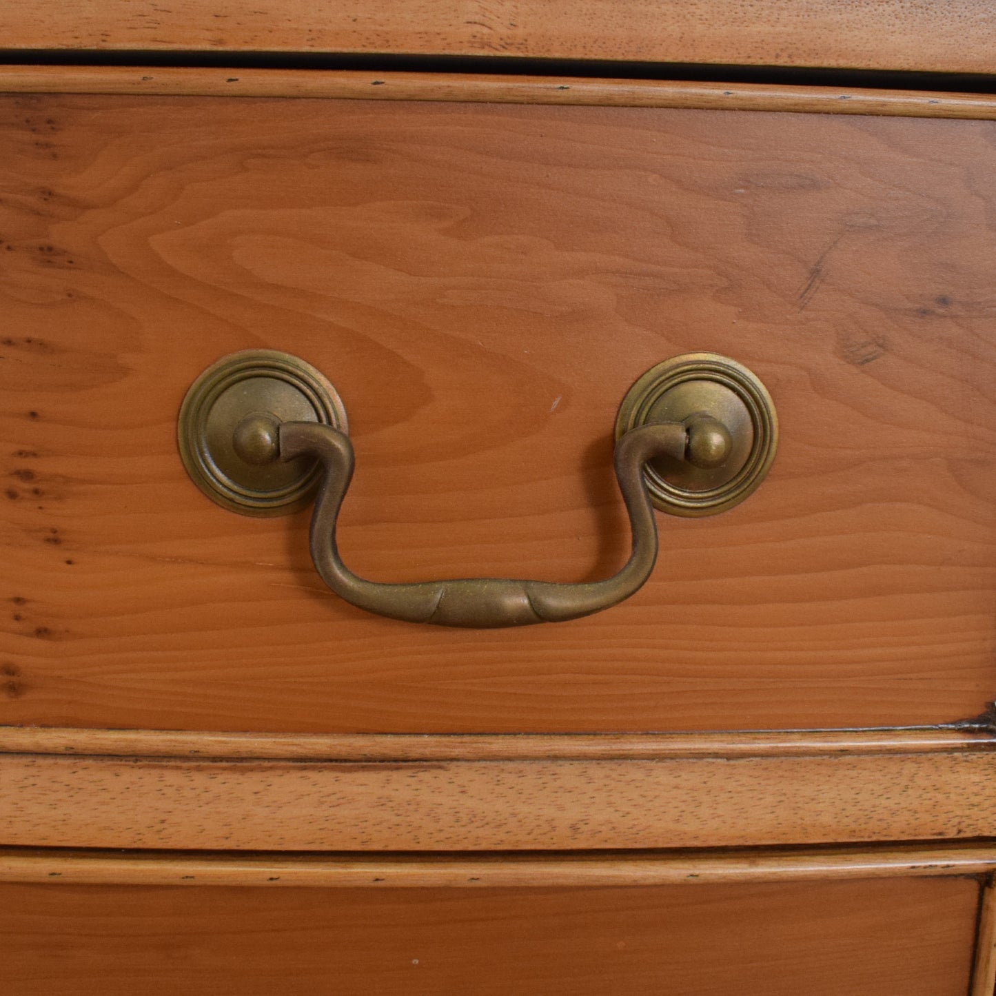 Mahogany Veneer Chest of Drawers