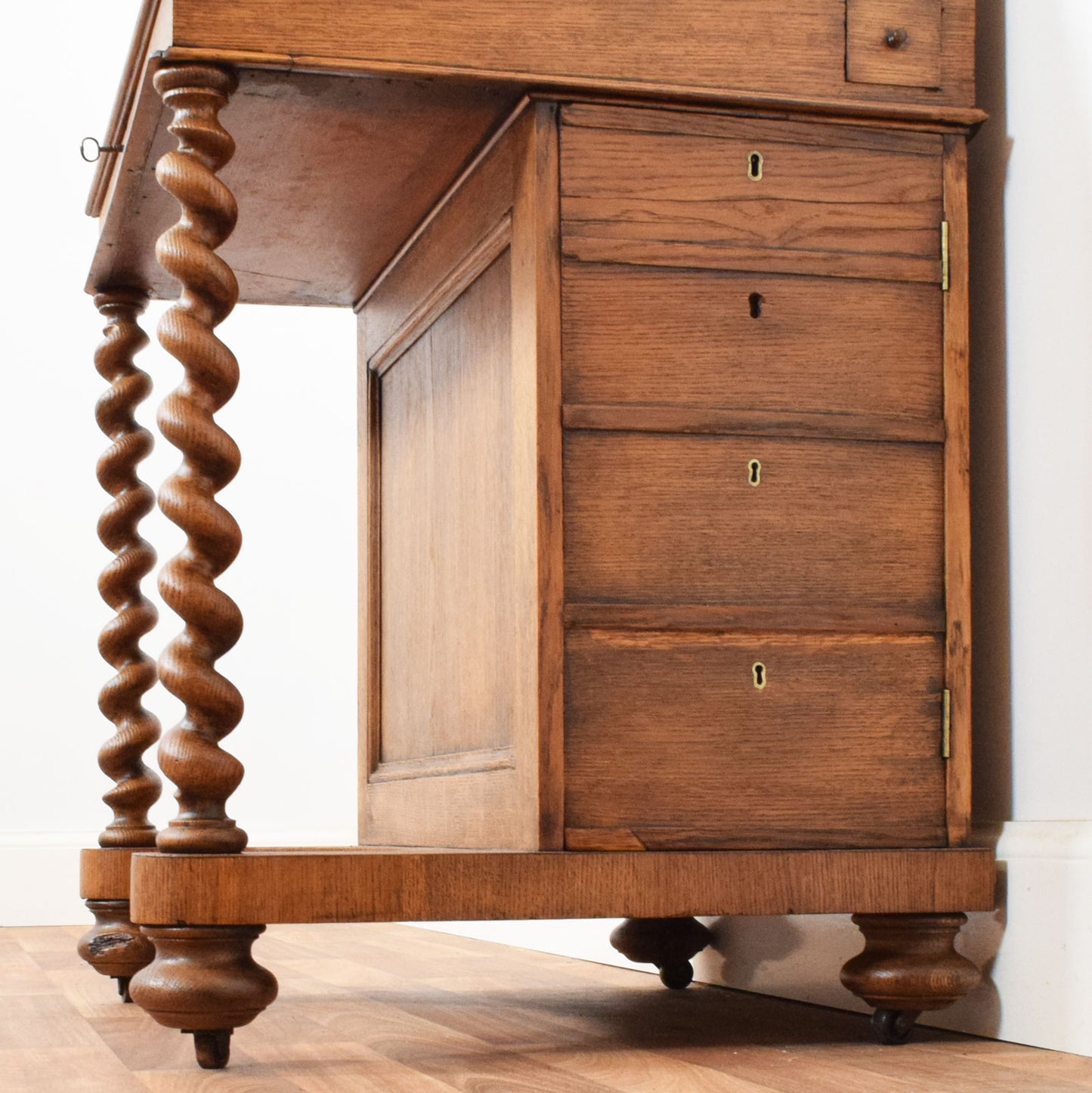 Barley Twist Davenport Desk