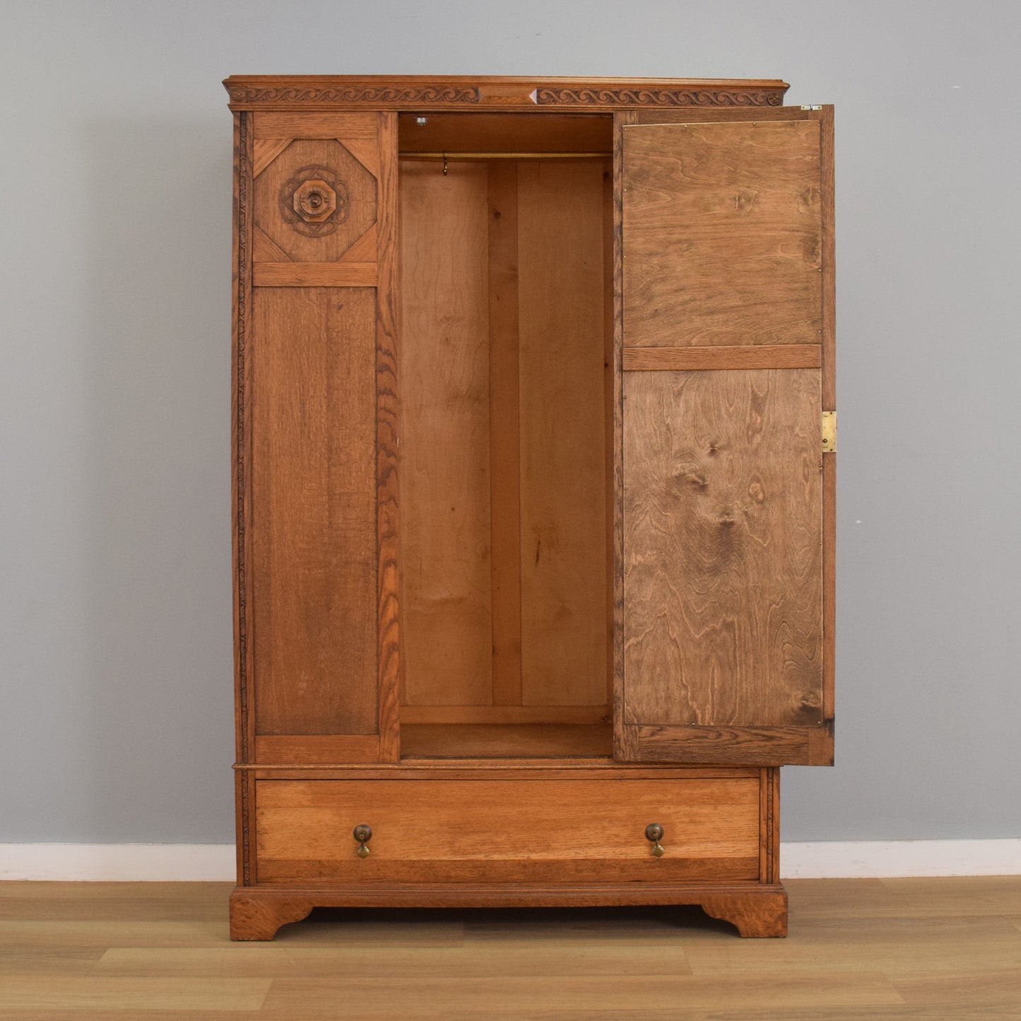 Oak Mirrored Hallrobe