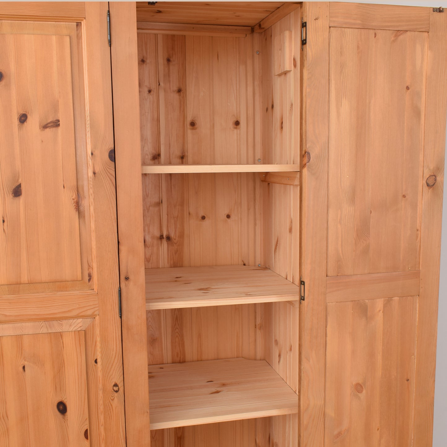 Pine Three Door Wardrobe