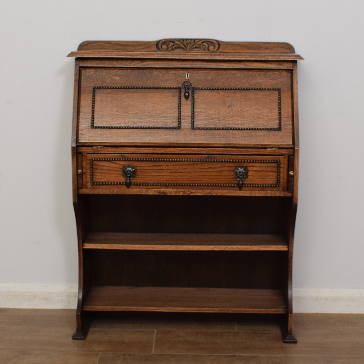 Oak Students Bureau