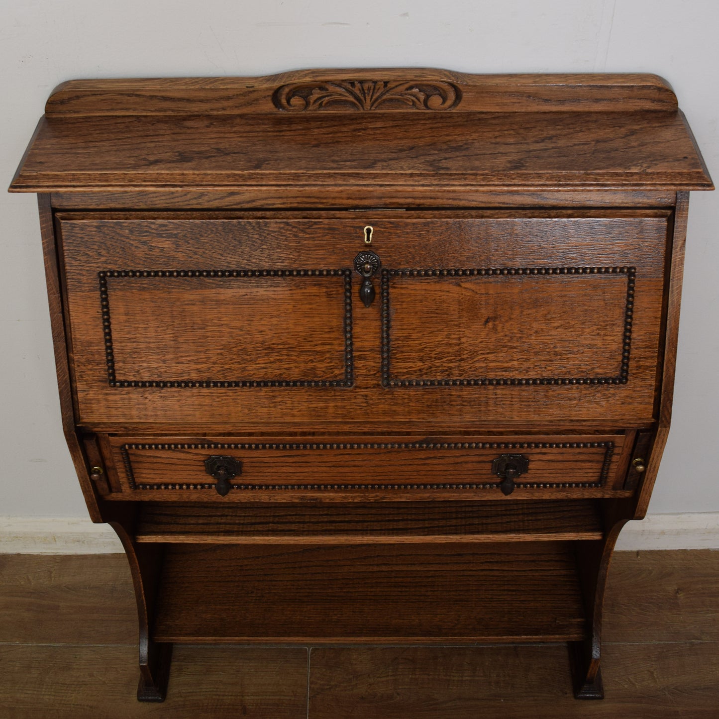 Oak Students Bureau
