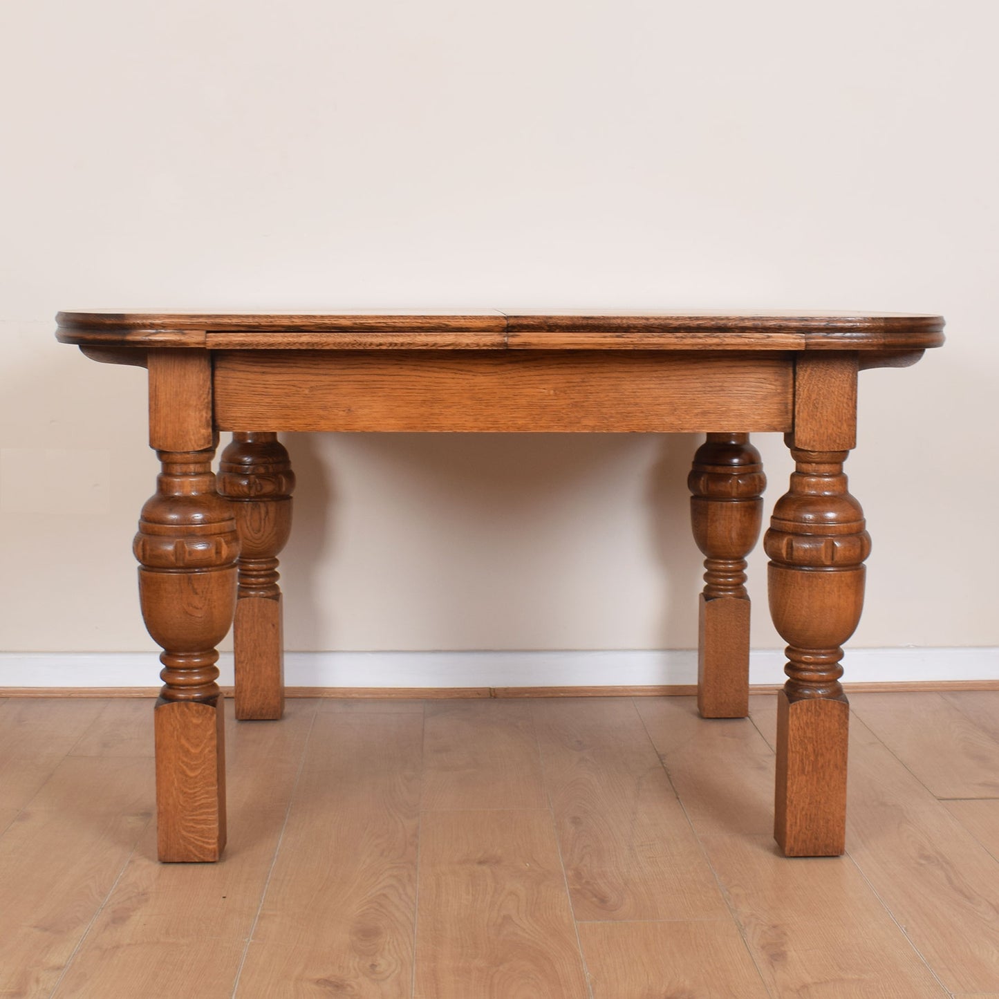 Oak Extending Dining Table with Four Chairs