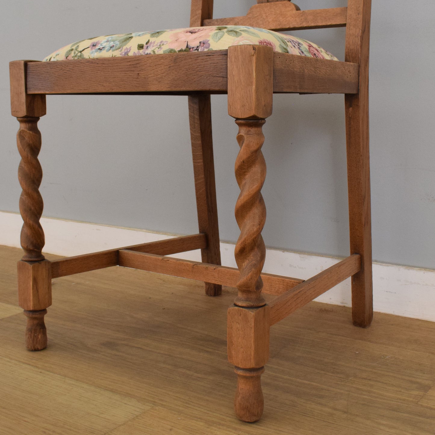 Oak Barley-Twist Drop Leaf Table and Four Chairs
