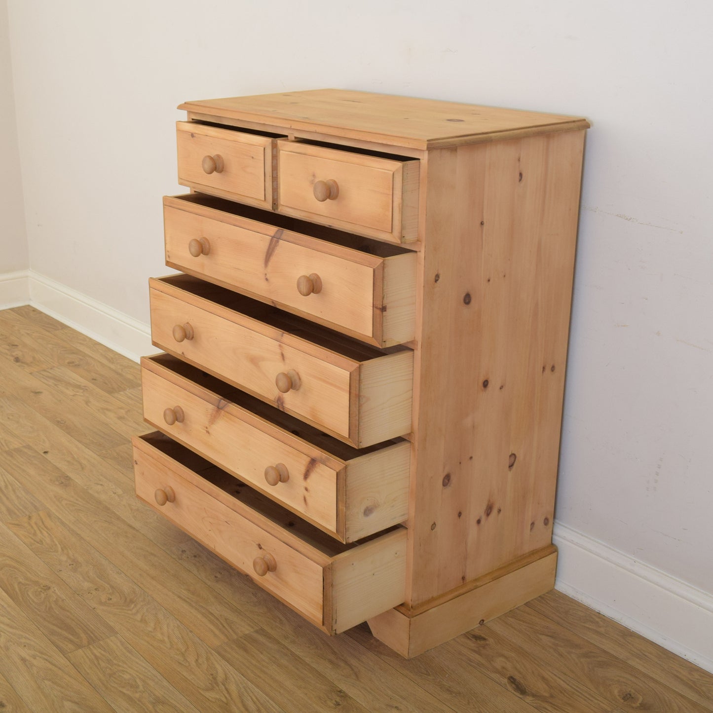 Pine Chest Of Drawers
