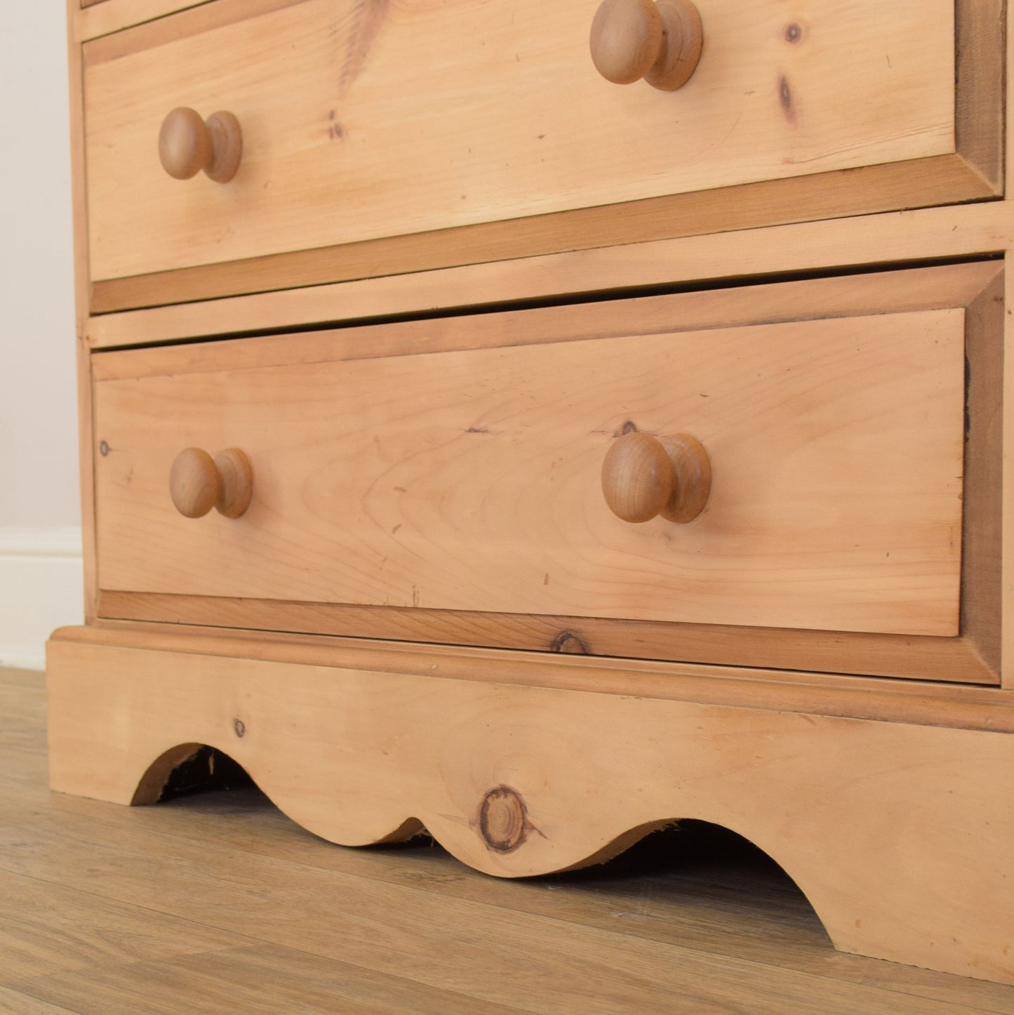 Pine Chest Of Drawers