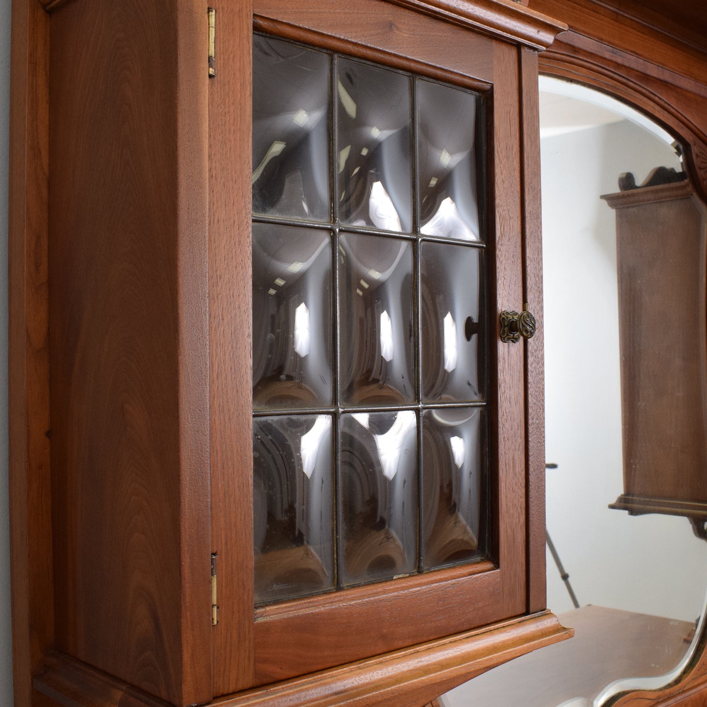 Walnut Mirror-back Sideboard