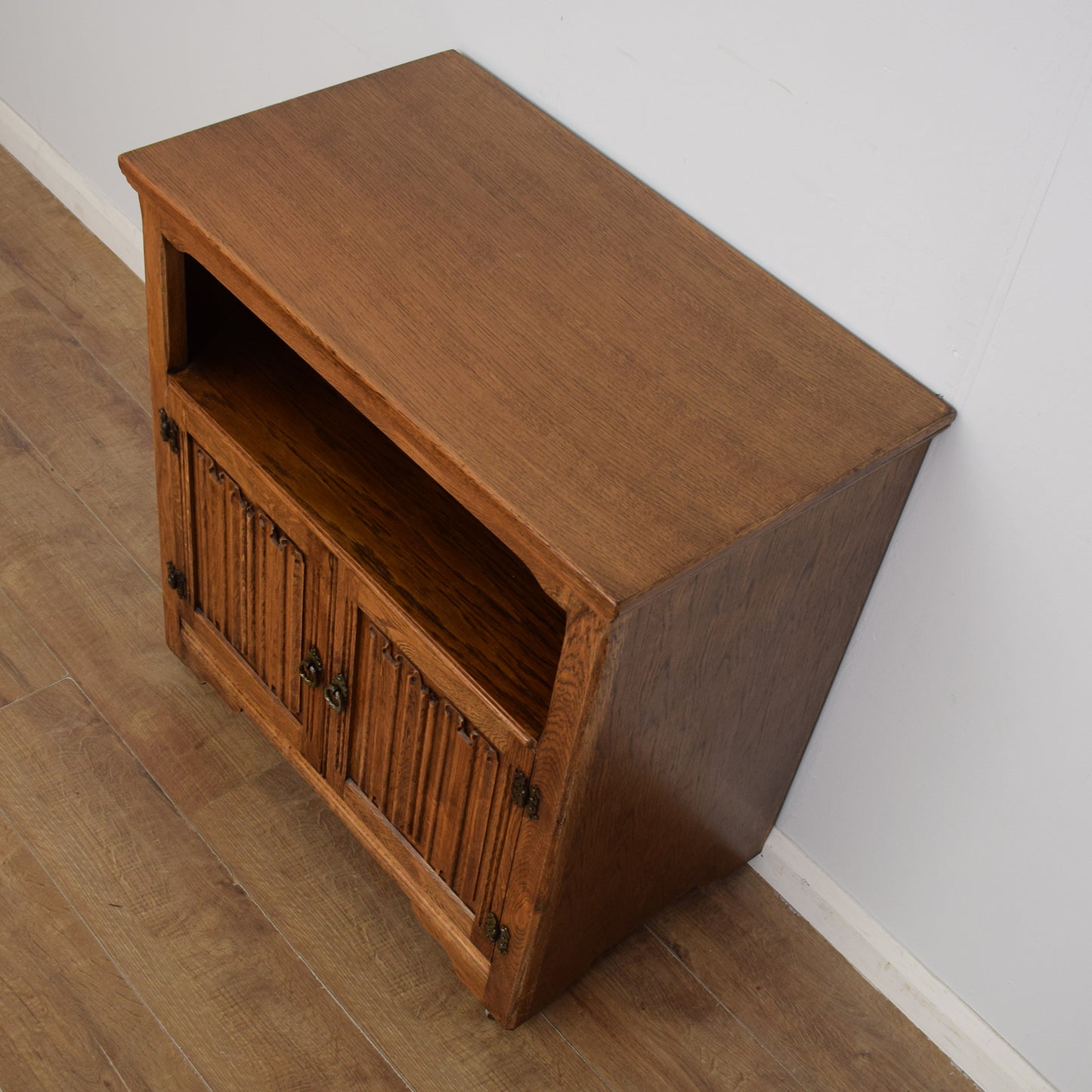 Oak Linenfold Multimedia Cabinet