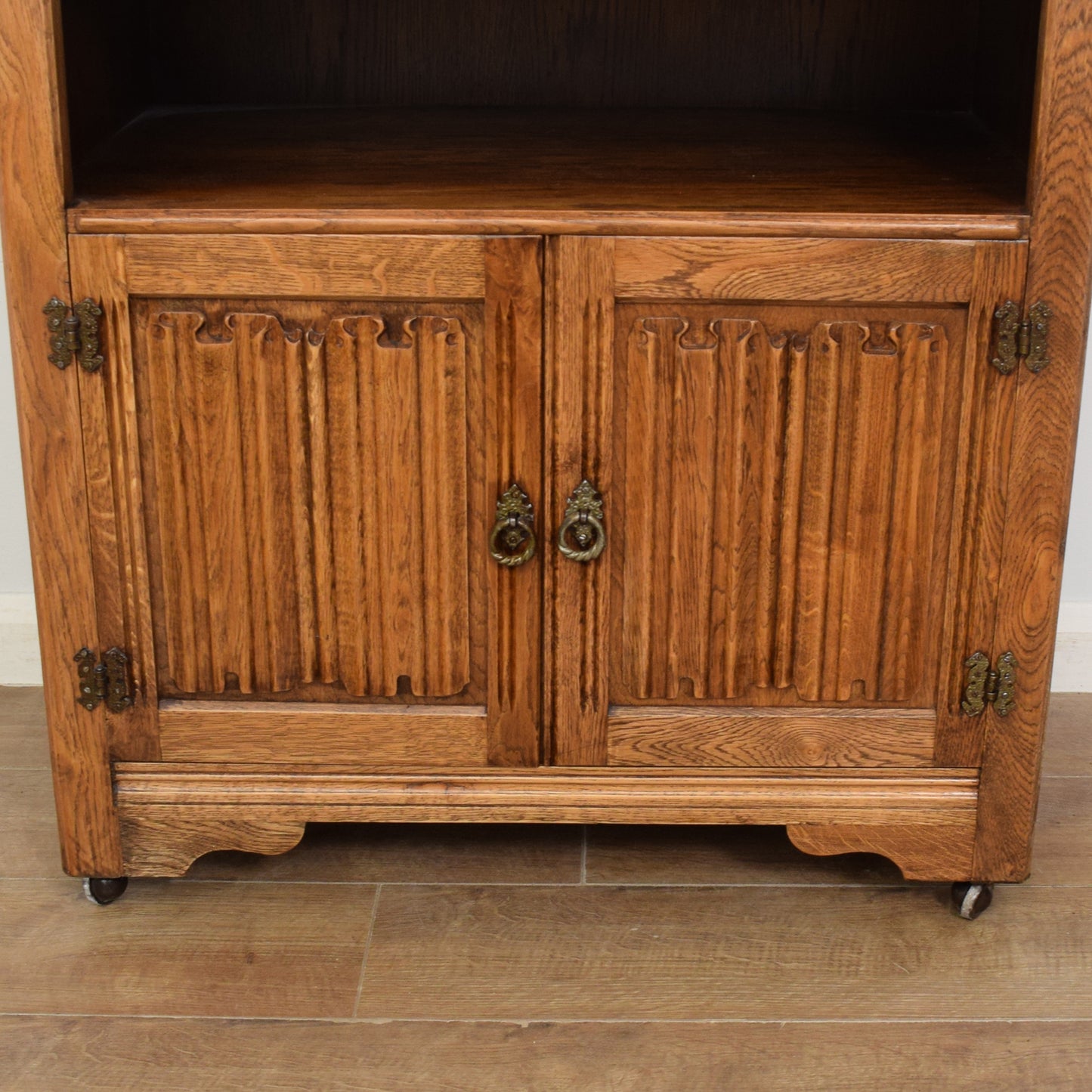 Oak Linenfold Multimedia Cabinet