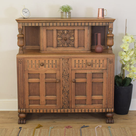 Court Cabinet