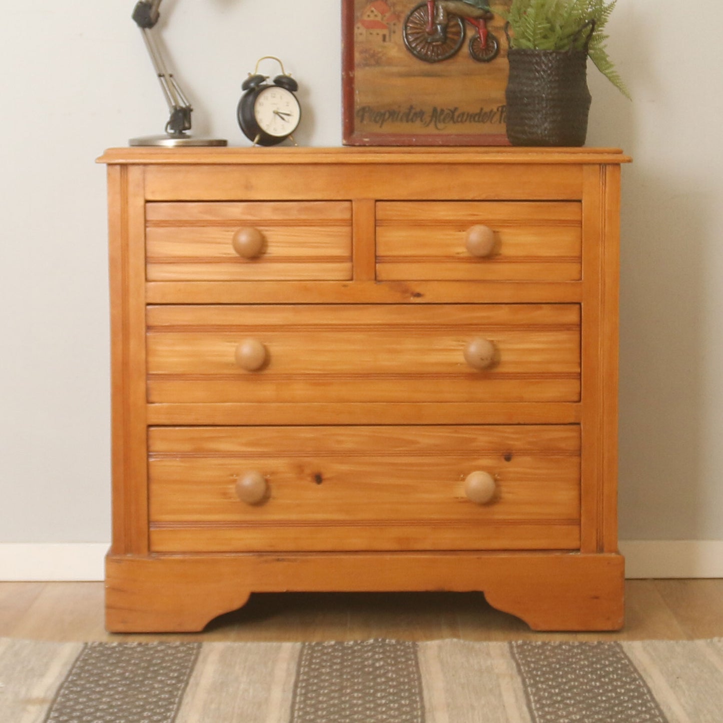 Vintage Chest of Drawers
