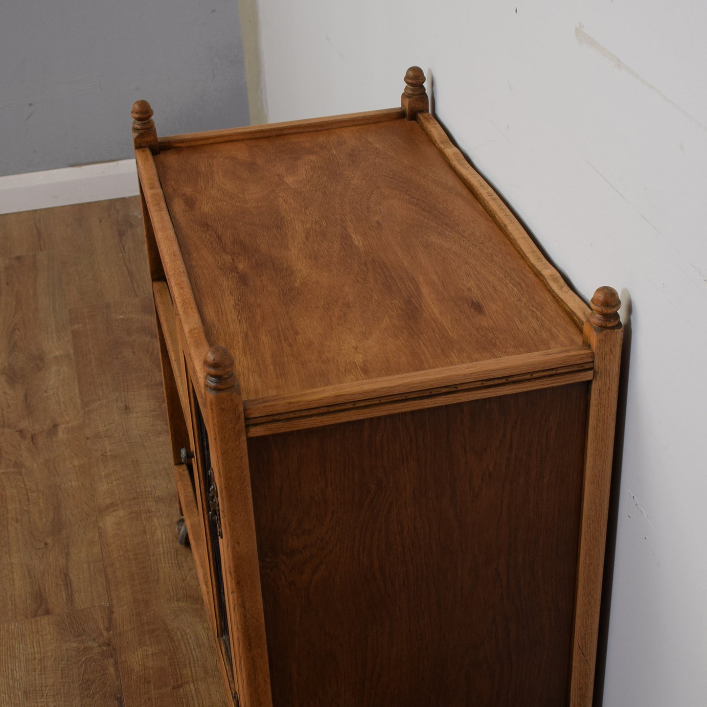 Old Charm Oak Serving Trolley