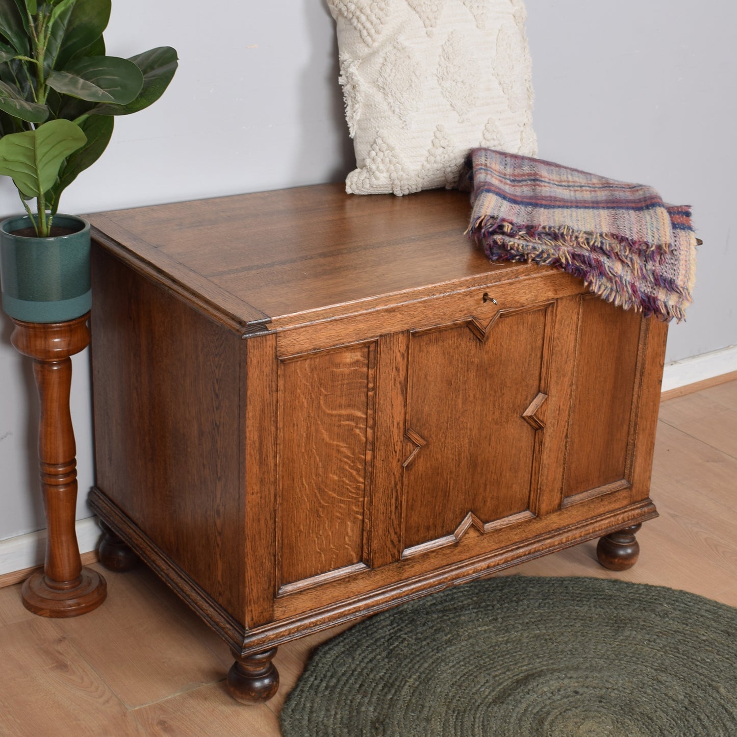 Oak Blanket Box