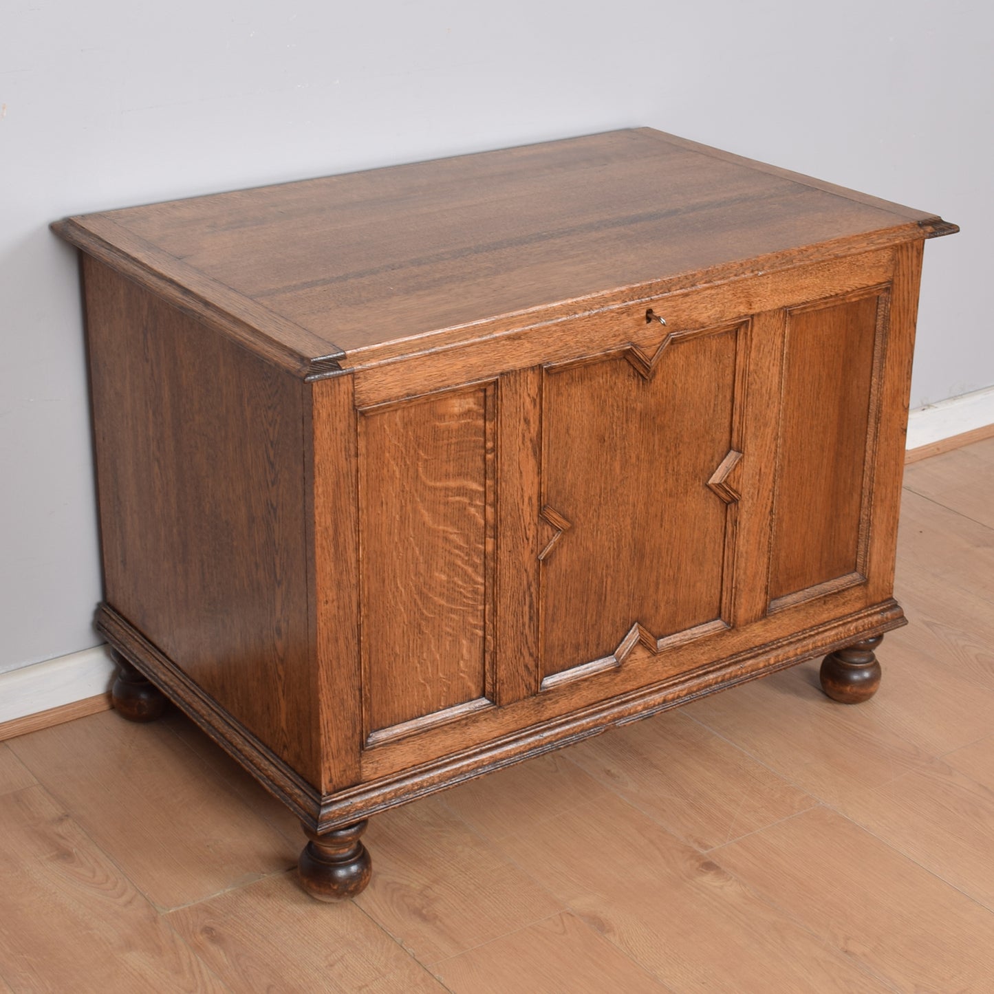 Oak Blanket Box