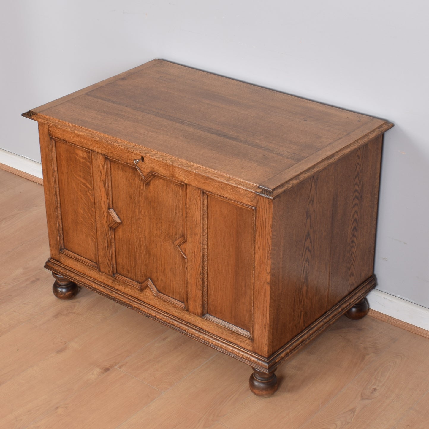 Oak Blanket Box