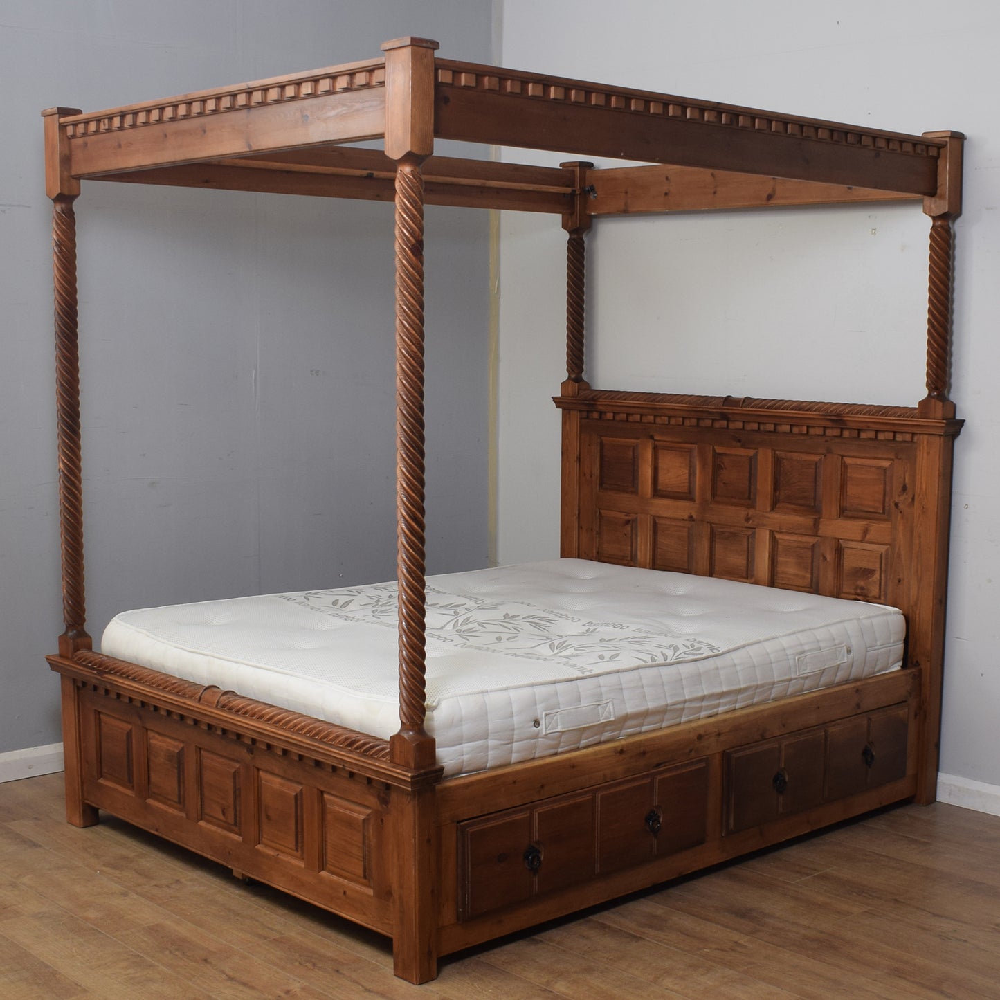 Solid Pine King Size Four Poster Bed