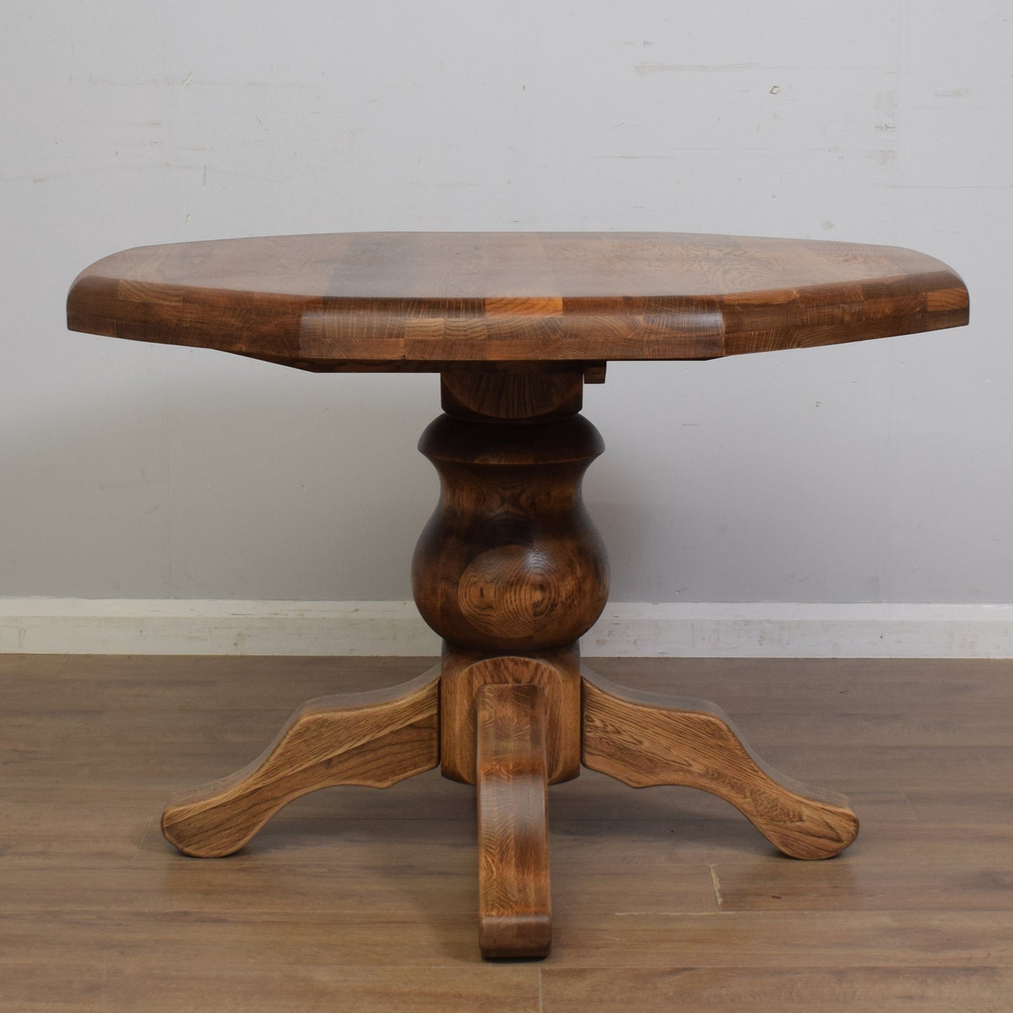 Solid Oak Pedestal Table And Four Chairs